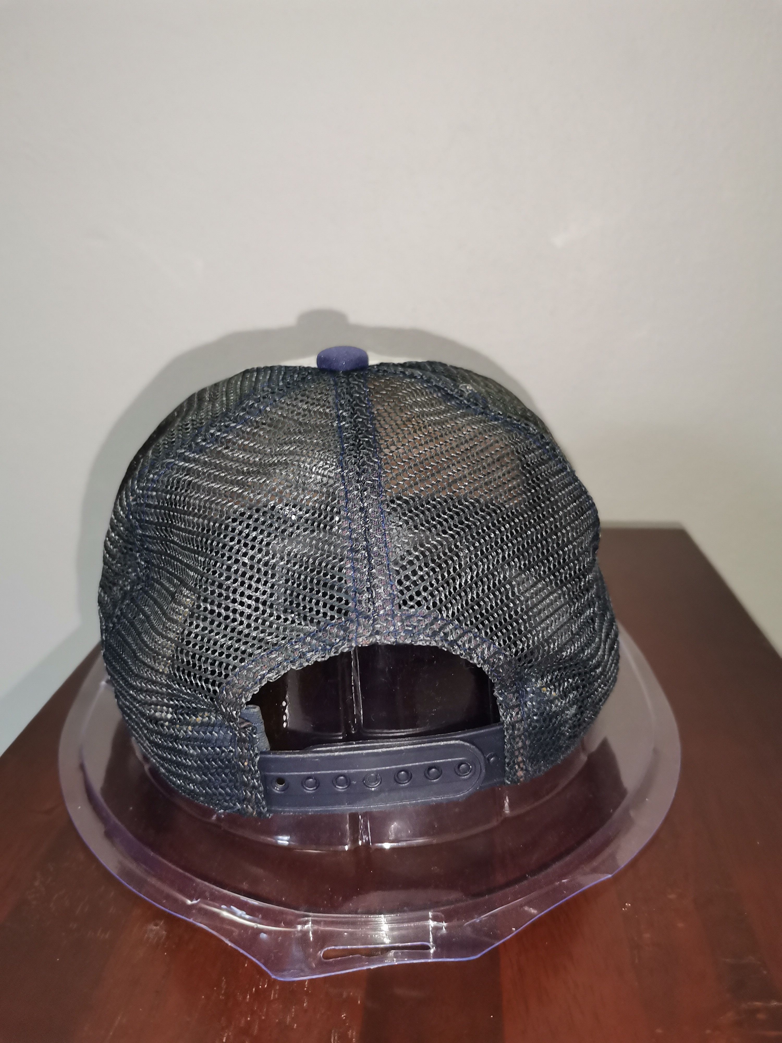 Grateful Dead *Distressed "Grateful Dead Trucker Cap Size ONE SIZE - 3 Thumbnail
