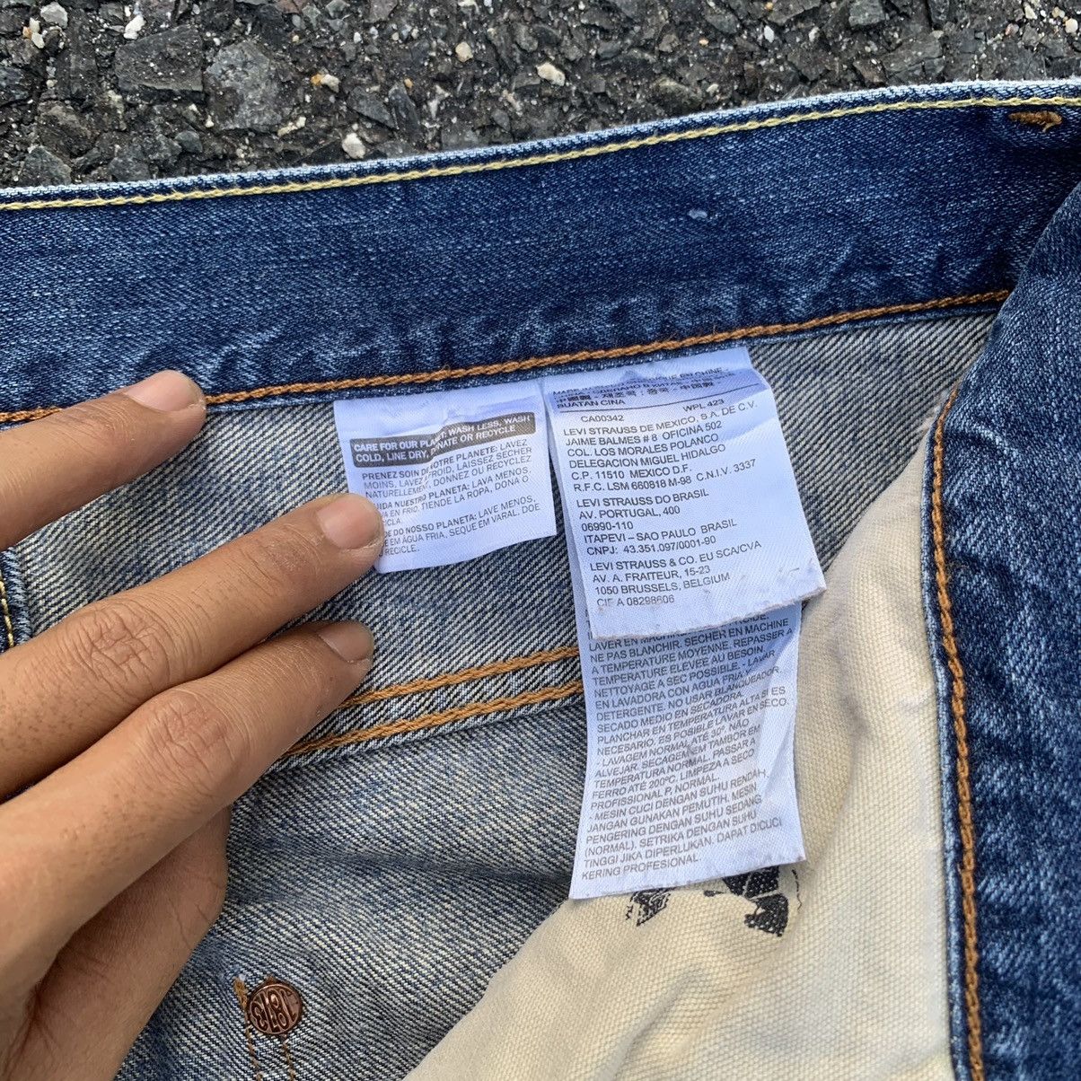 Levi's DISTRESSED DENIM 🔥Levi’s 505 Jeans Levis Denim Ripped Pants Size US 36 / EU 52 - 8 Thumbnail