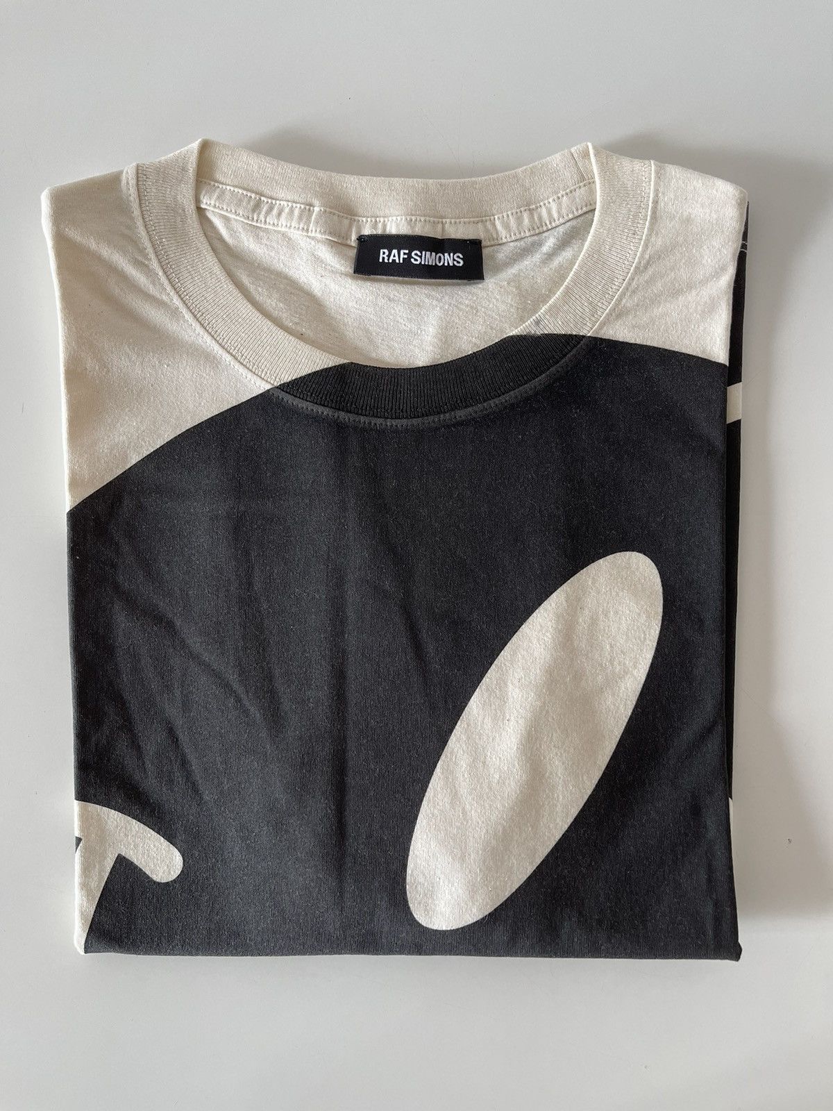 Raf Simons Raf Simons Smiley t-shirt Size US S / EU 44-46 / 1 - 4 Thumbnail