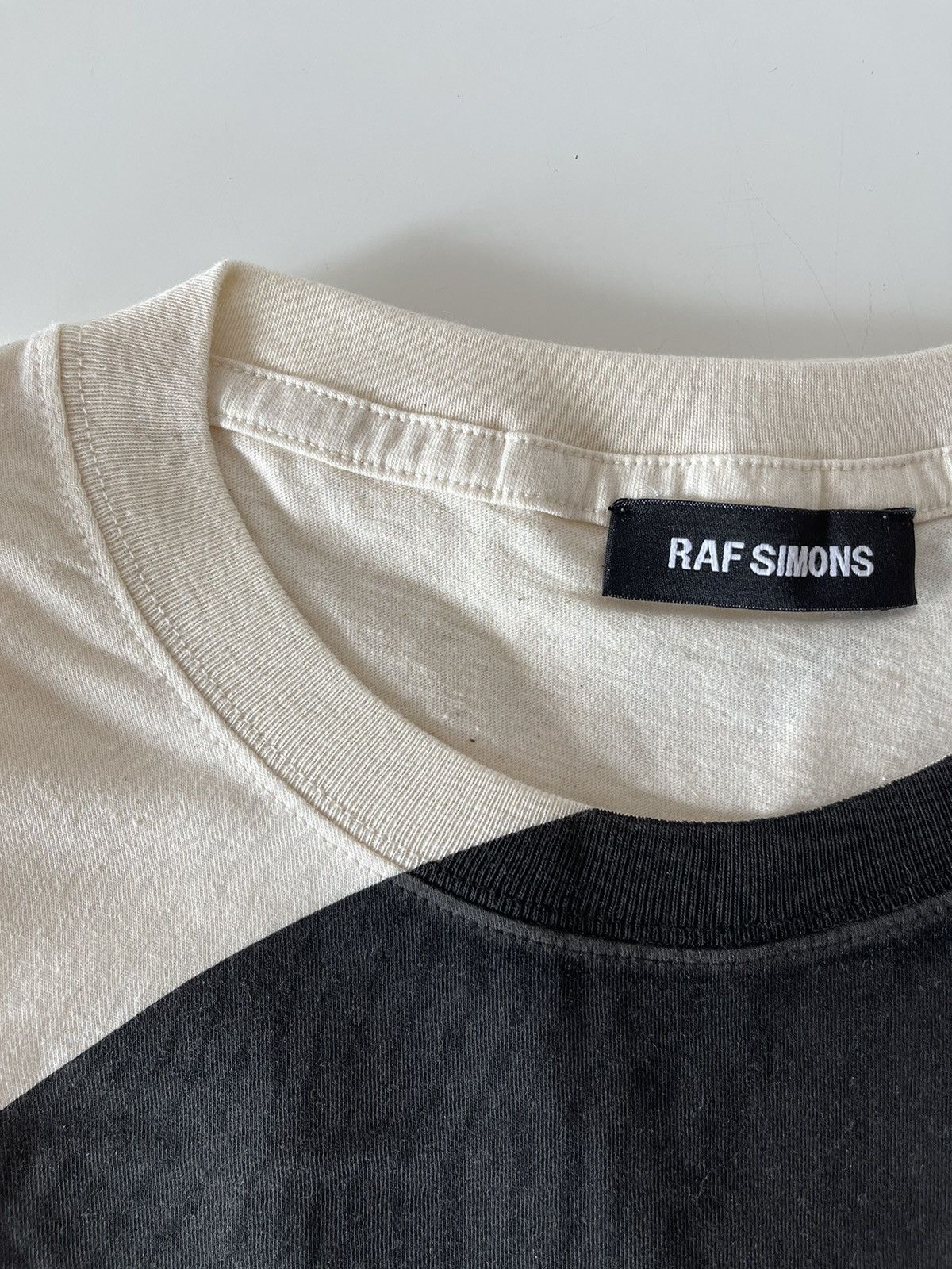 Raf Simons Raf Simons Smiley t-shirt Size US S / EU 44-46 / 1 - 5 Thumbnail