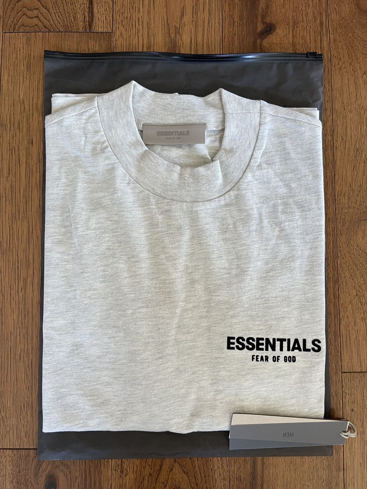 FOG × Fear of God × Pacsun FoG - Essentials Fear Of God Light Oatmeal T-Shirt Sz Small Size US S / EU 44-46 / 1 - 4 Thumbnail
