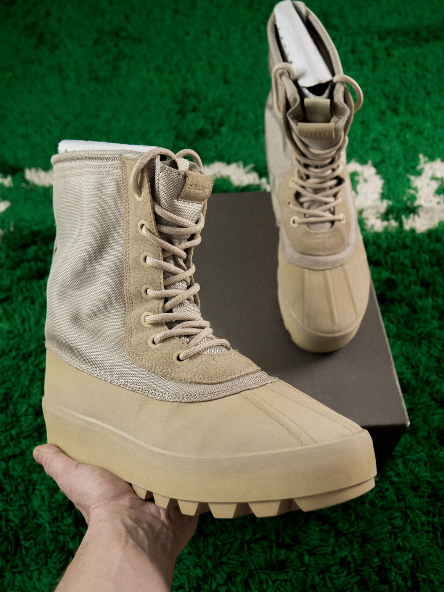 Yeezy Season RARE YEEZY 950 Boot Peyote 12 2015 Stone beige duck boot Grailed