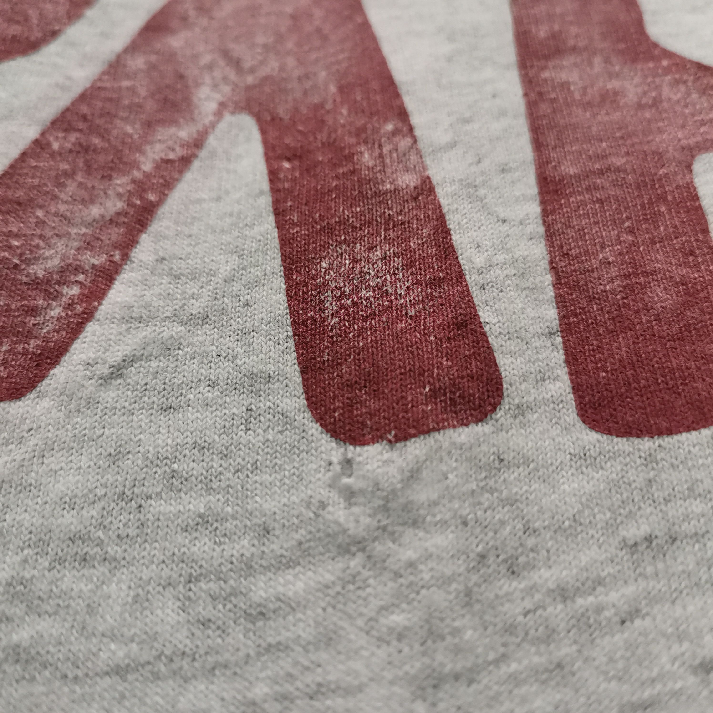 Band Tees My Bloody Valentine Swirl Loveless on Hanes Vintage 90s Size US L / EU 52-54 / 3 - 4 Thumbnail