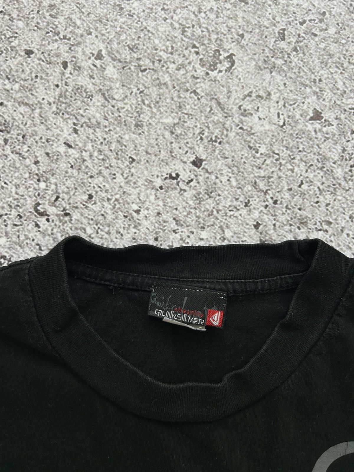 Quiksilver × Vintage Vintage 90s Quiksilver Big Graphic Center Logo T-shirt Size US XL / EU 56 / 4 - 7 Thumbnail