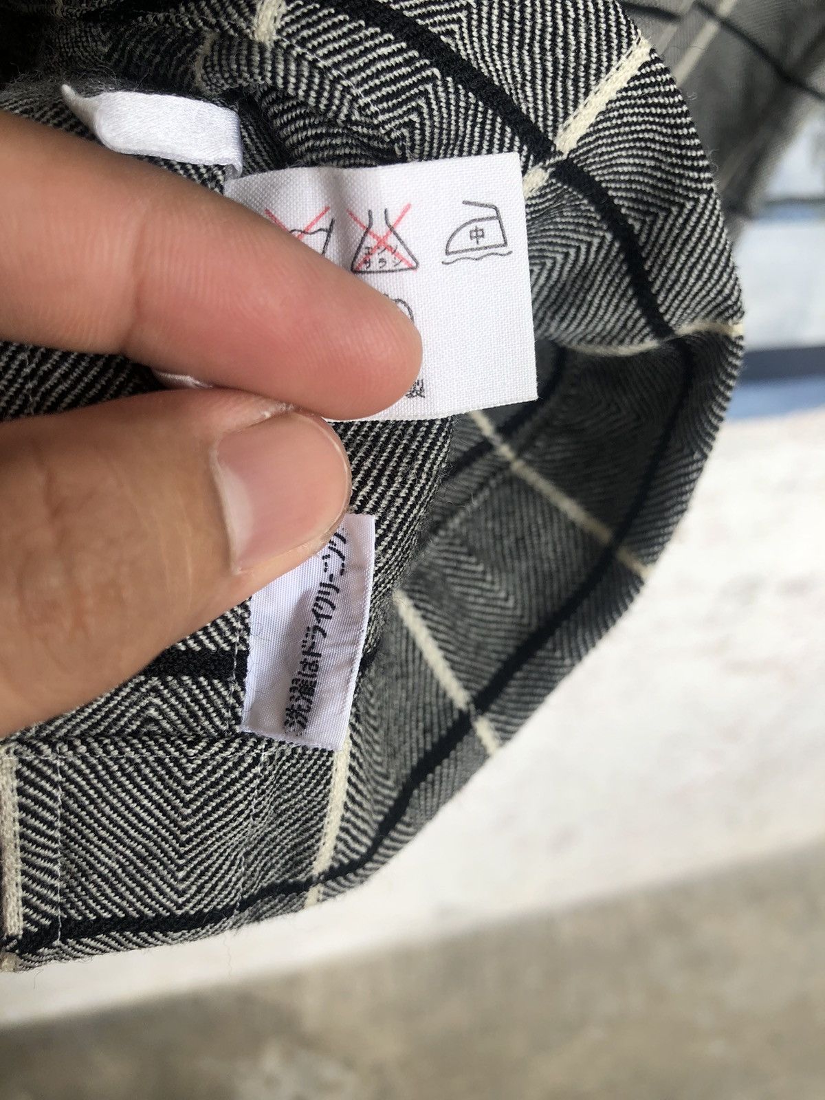 Burberry Vintage Burberry London Gingham Wool Oversize Shirts Size L / US 10 / IT 46 - 7 Thumbnail