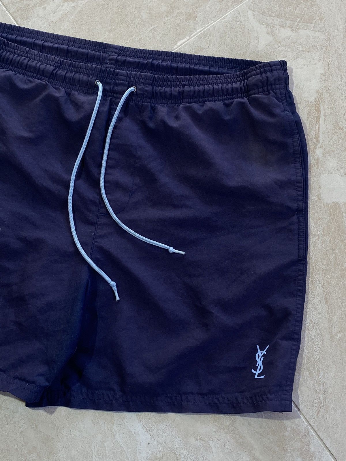 Yves Saint Laurent Yves Saint Laurent vintage luxury shorts Size US 32 / EU 48 - 2 Thumbnail