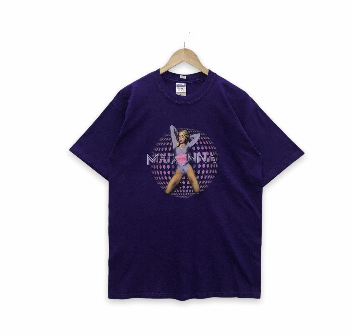 Band Tees × Gildan Rare!! Madonna Solo Singer Tour Tee Size US M / EU 48-50 / 2 - 1 Thumbnail