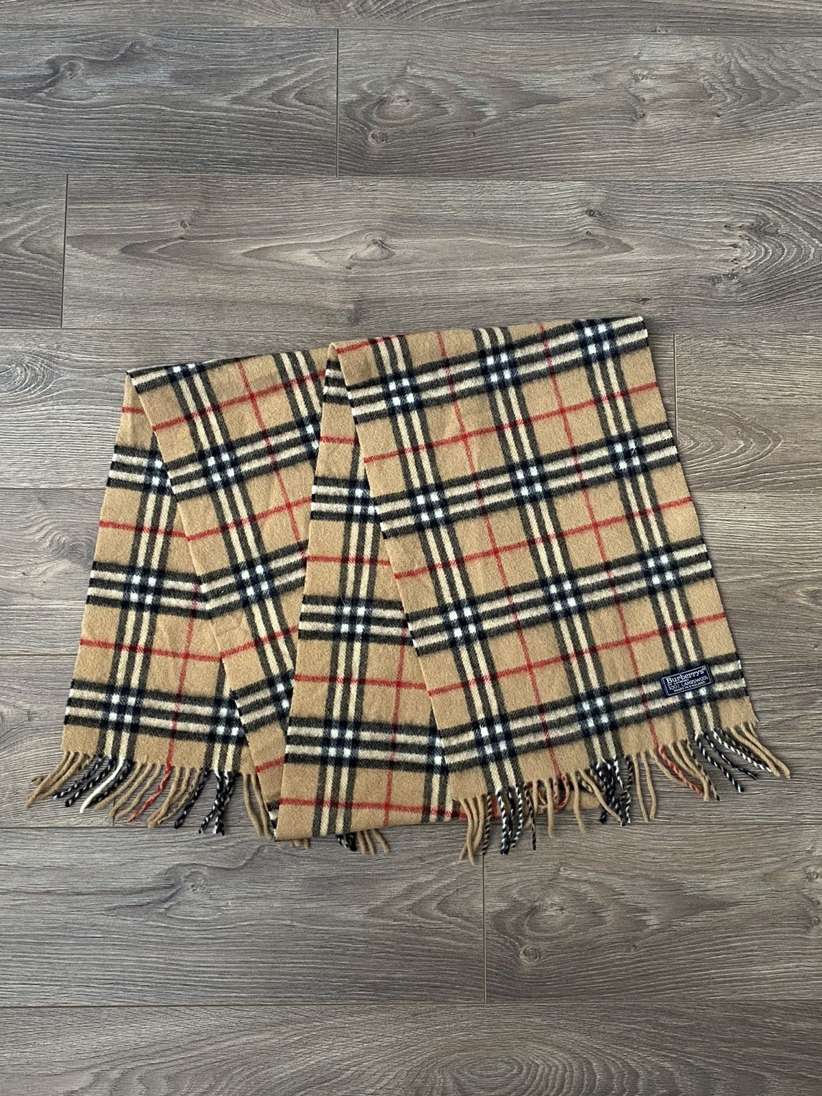 Burberry × Vintage Vintage Burberry’s nova check scarf Size ONE SIZE - 1 Thumbnail