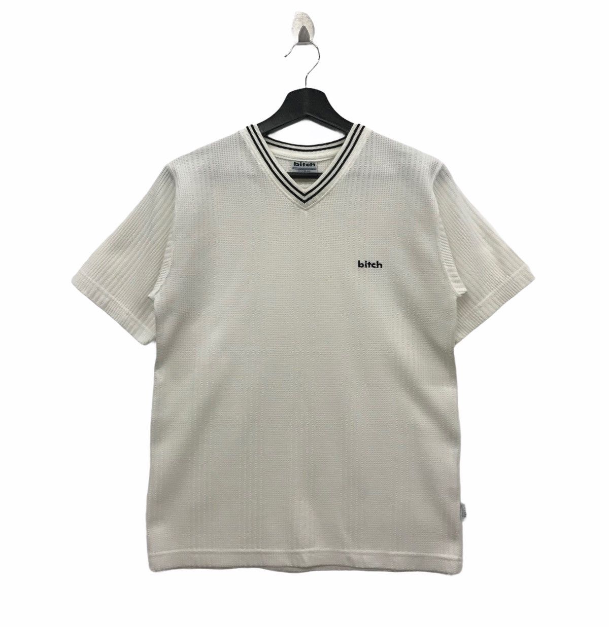 Vintage *Rare BITCH SKATEBOARD V neck embroidery logo Size US S / EU 44-46 / 1 - 1 Thumbnail