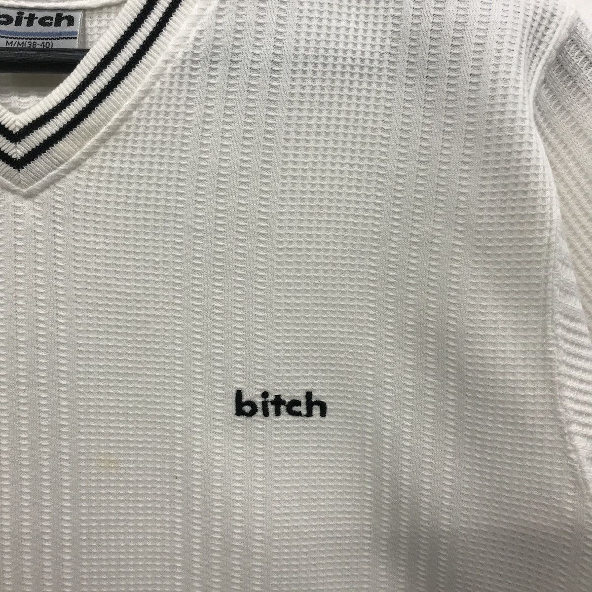 Vintage *Rare BITCH SKATEBOARD V neck embroidery logo Size US S / EU 44-46 / 1 - 6 Thumbnail
