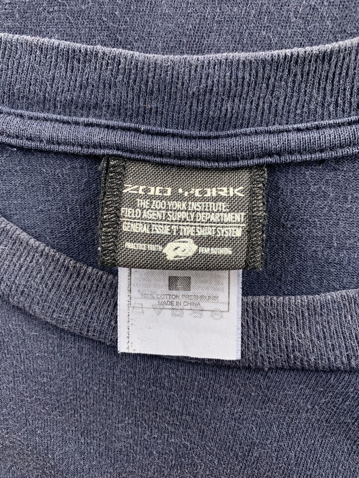 Zoo York Vintage 90s Zoo York Skateboard T-Shirt Size US L / EU 52-54 / 3 - 7 Thumbnail