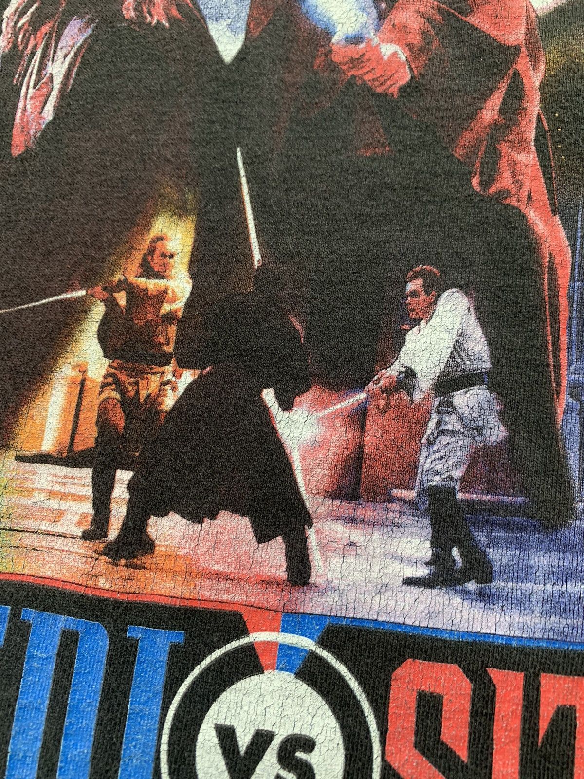 Star Wars Vintage 90s STAR WARS Episode 1 Jedi vs Sith T Shirt Size US L / EU 52-54 / 3 - 6 Thumbnail