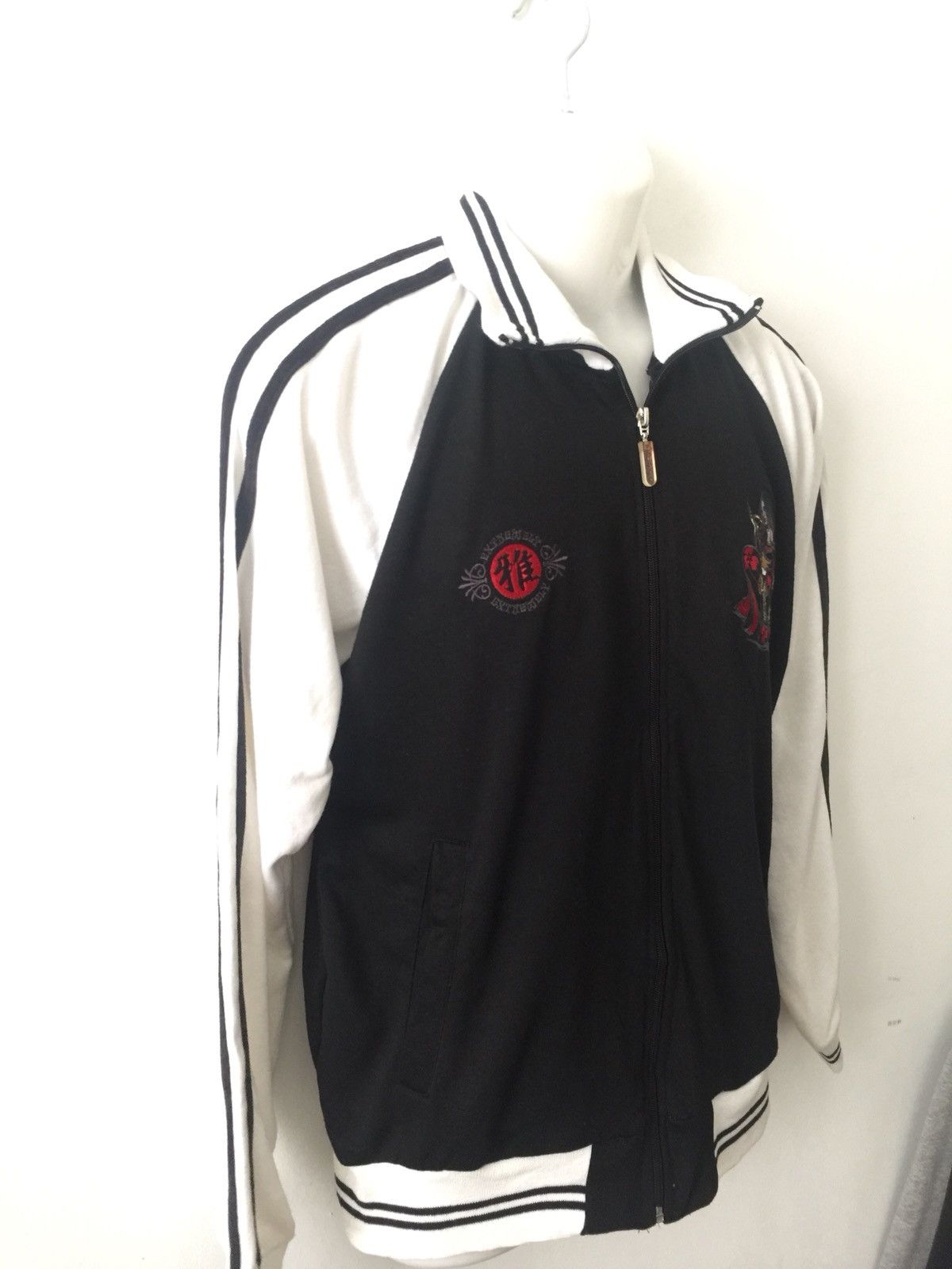 Japanese Brand Definite Stance Embroidered 22x26 Size US M / EU 48-50 / 2 - 9 Thumbnail