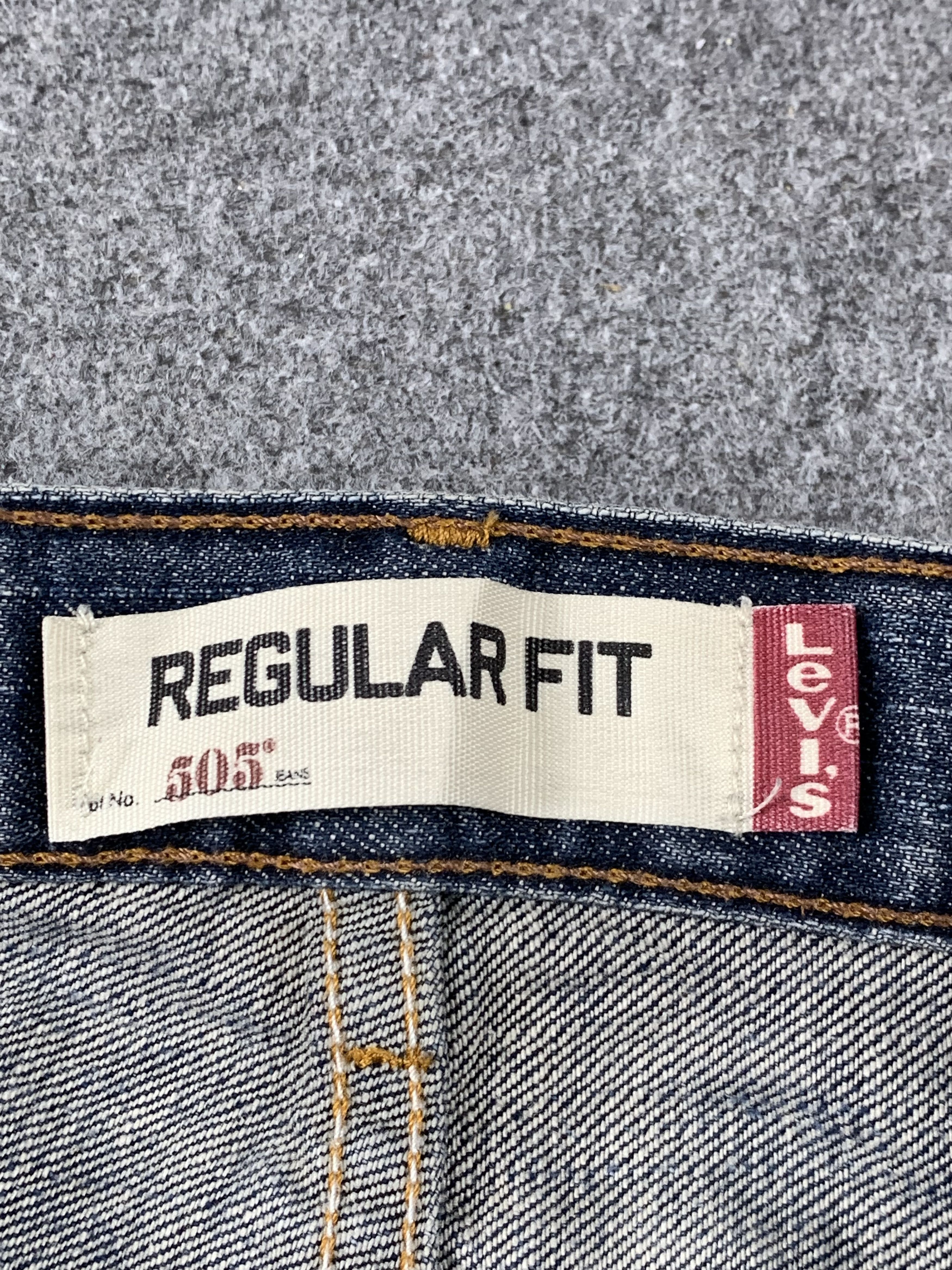 Levi's Vintage Levis 505 Faded Blue Jeans DP2121 Size US 29 - 8 Thumbnail