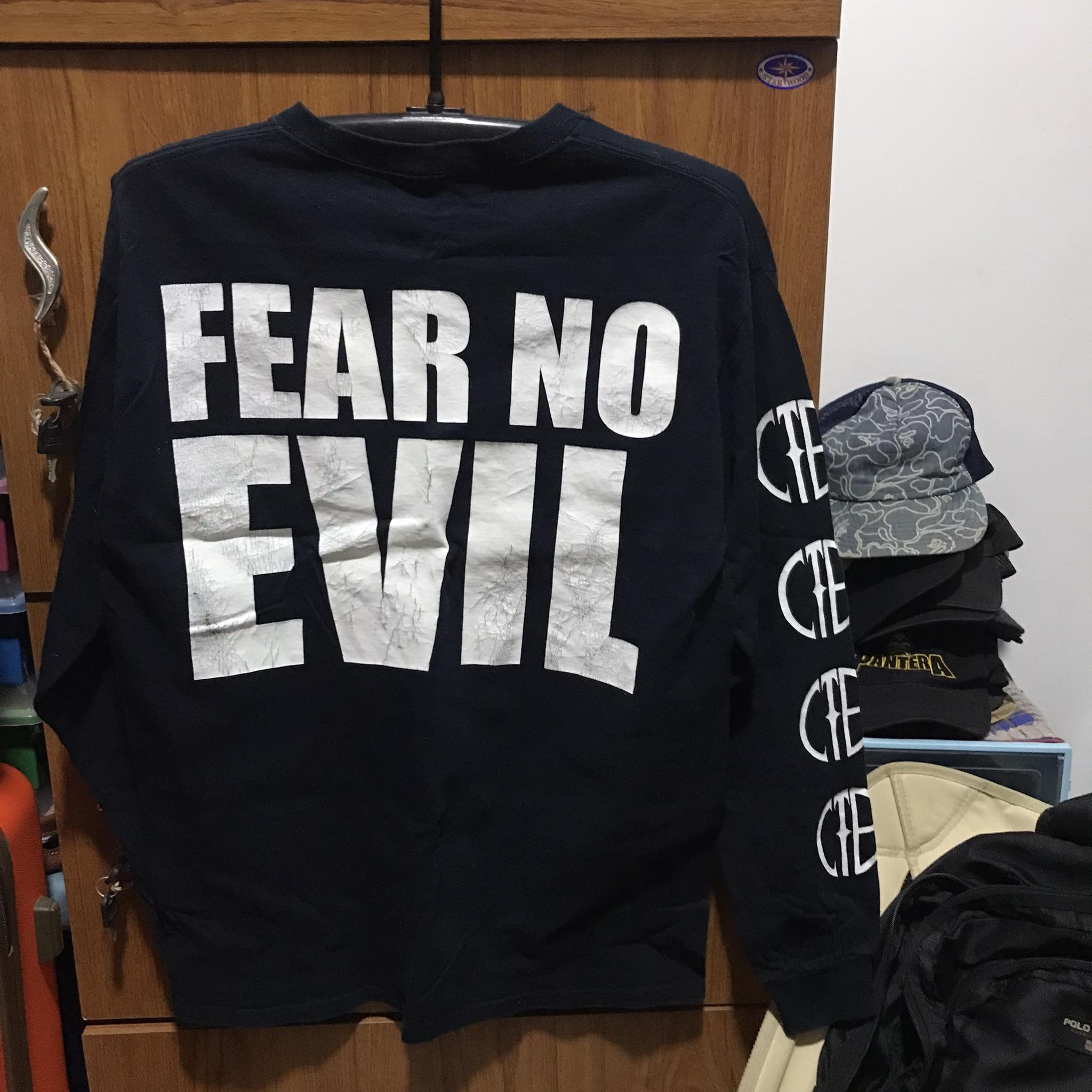 Band Tees Warhound Fear No Evil Metallic Hardcore Band Tee Size US M / EU 48-50 / 2 - 2 Thumbnail