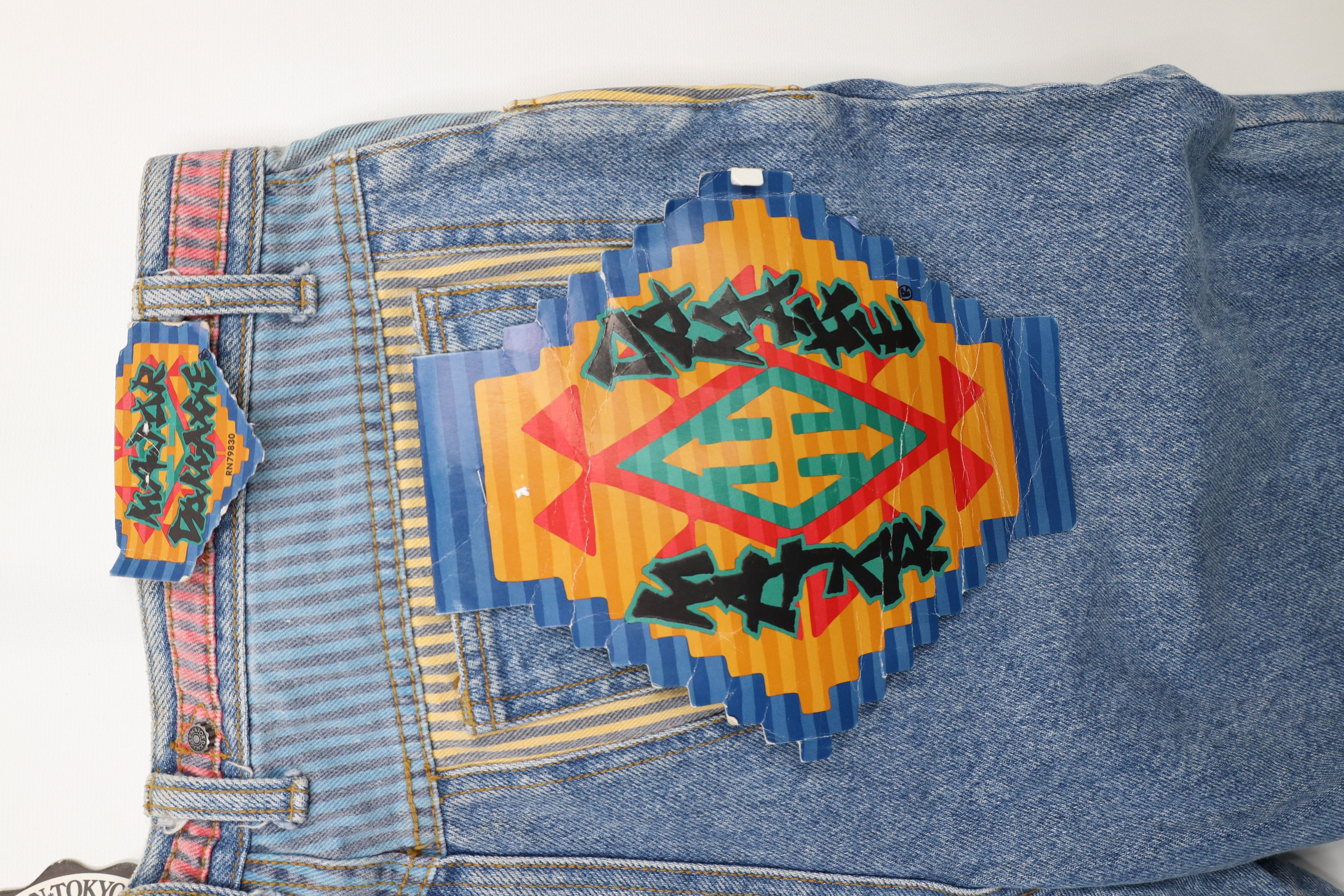 Vintage NOS Vintage 90s Major Damage Patchwork Flip Cuff Denim Jeans Size US 32 / EU 48 - 21 Thumbnail