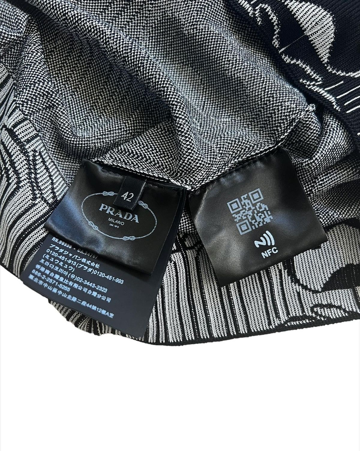 Prada × Raf Simons RAF Simons Miuccia Prada 2021 Flower Jacquard Turtleneck Size US L / EU 52-54 / 3 - 5 Thumbnail