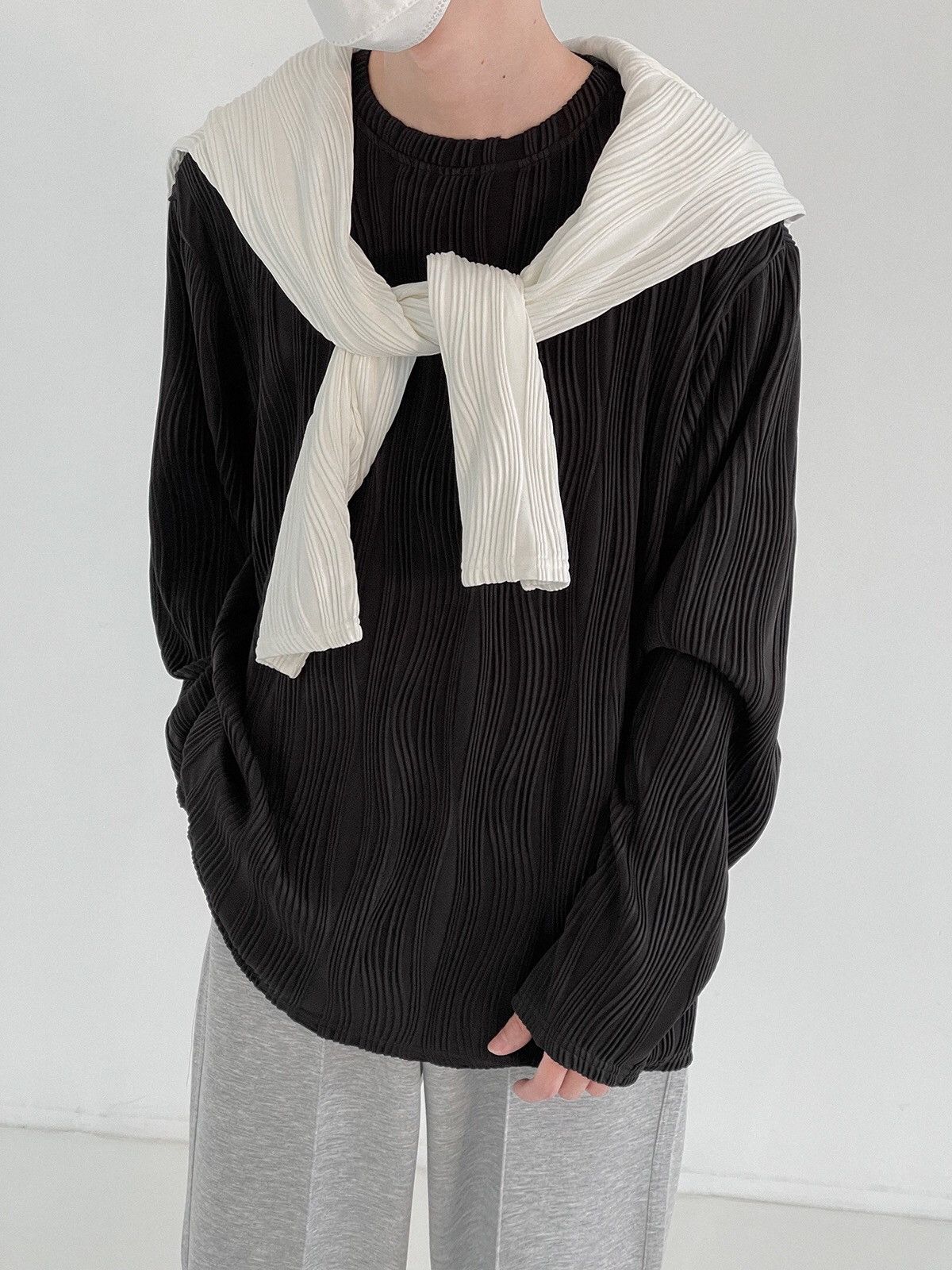 Japanese Brand × Vintage Korean fashion black wave pleats long sleeve top pullover Size US XXL / EU 58 / 5 - 5 Thumbnail