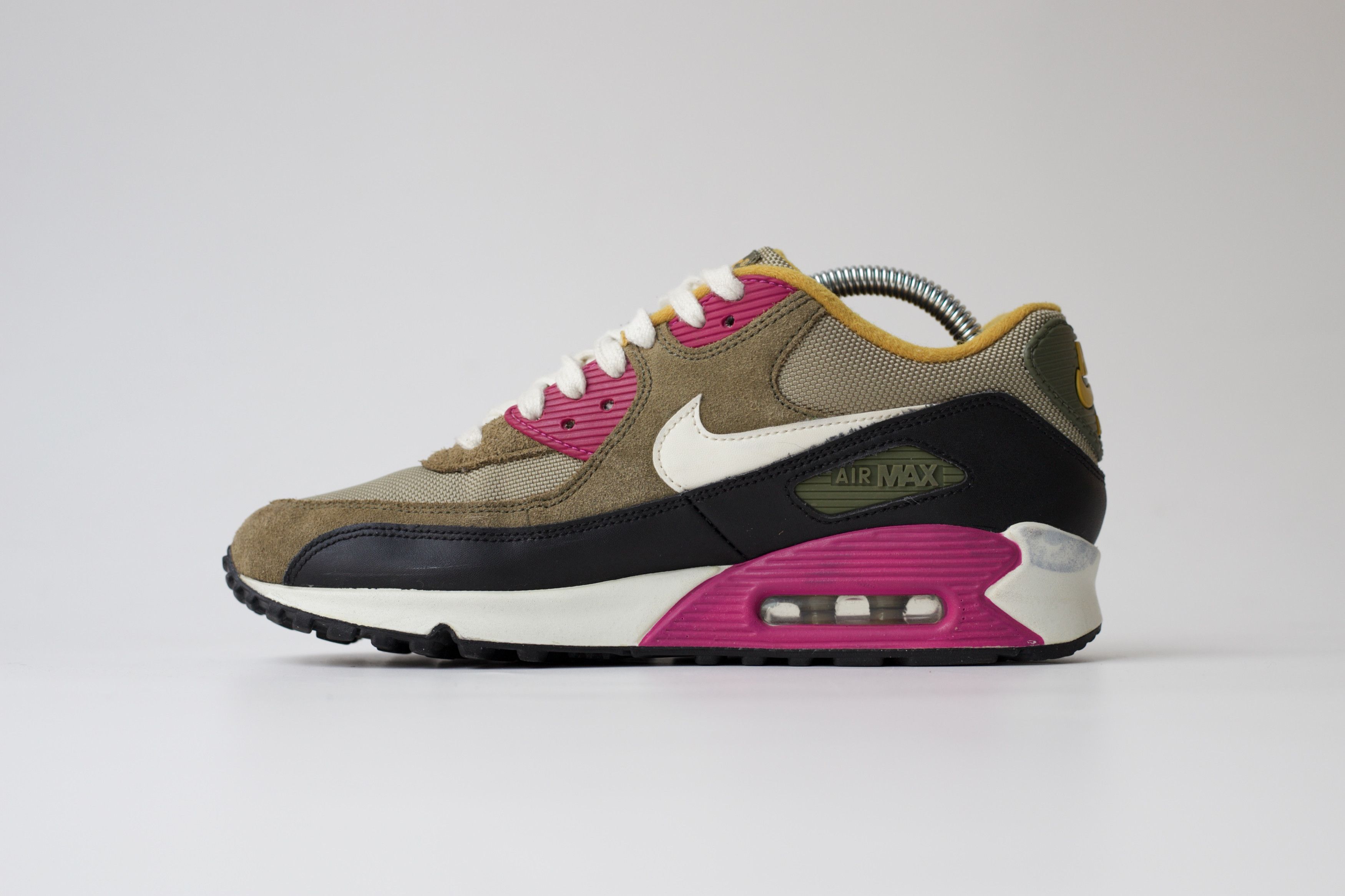 Nike RARE! 2012 Nike Air Max 90 "UnViotech" Size US 7.5 / EU 40-41 - 6 Thumbnail