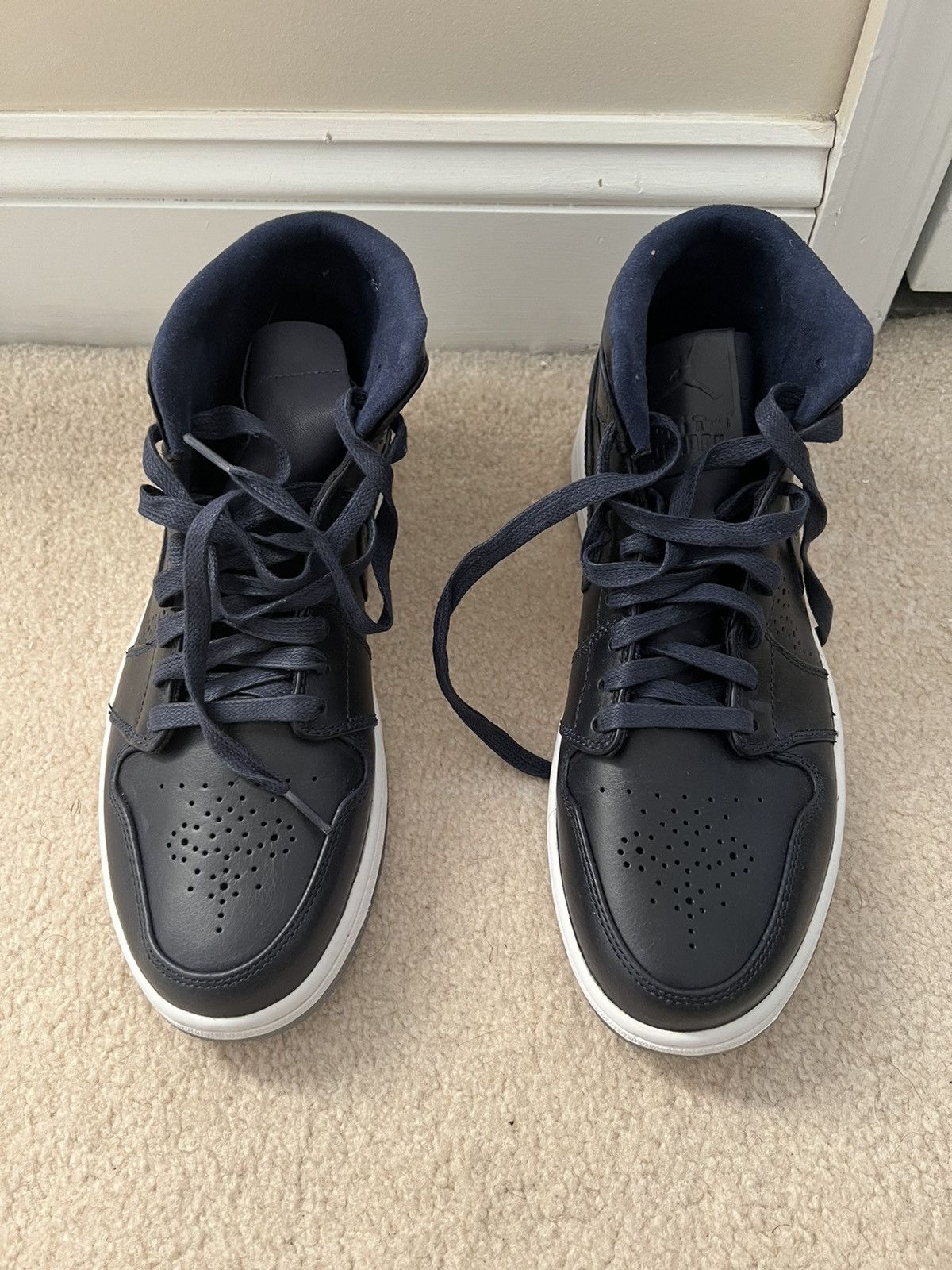 Jordan Brand × Nike Brand New Jordan 1s Size US 11 / EU 44 - 4 Thumbnail