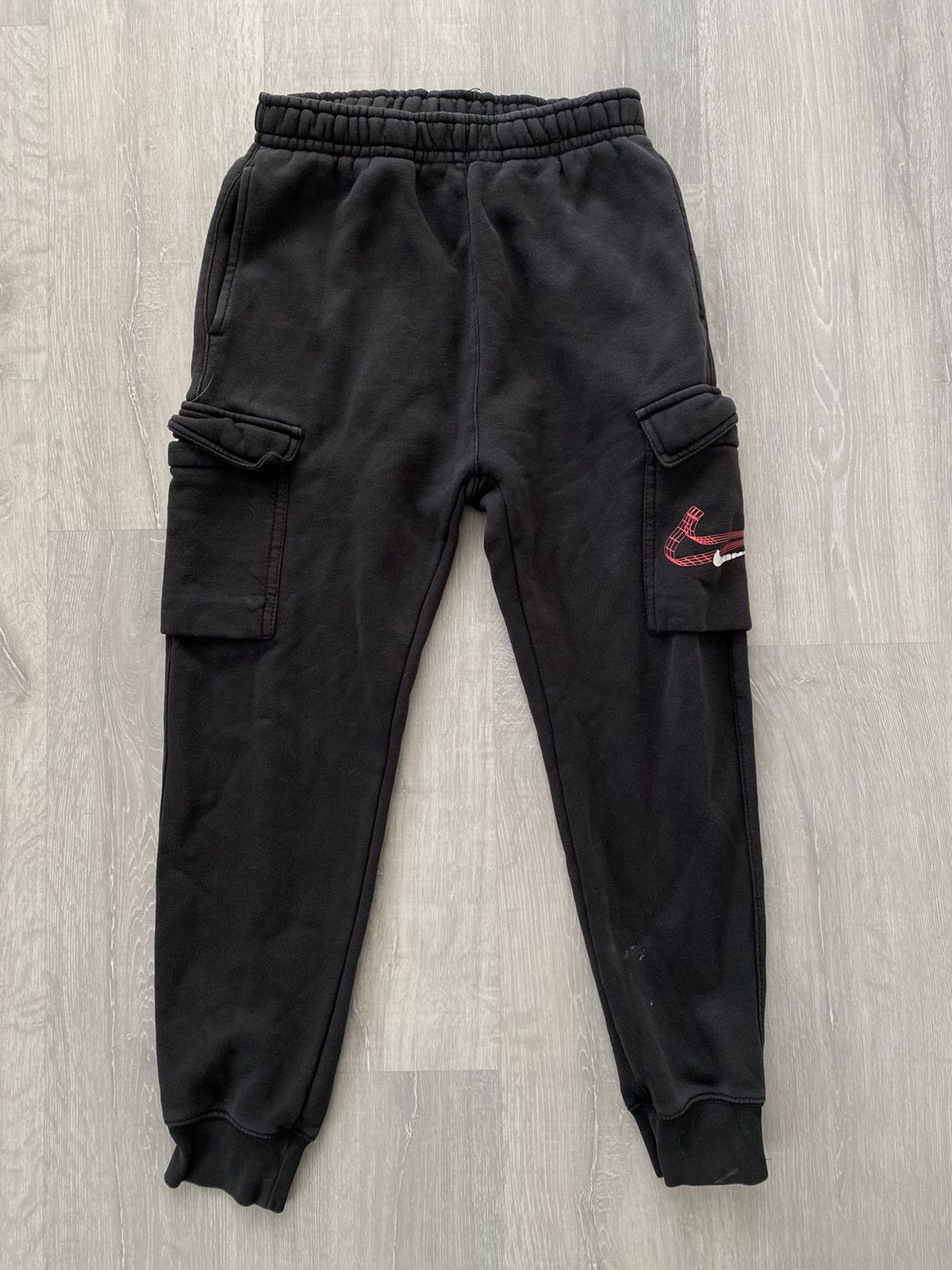 Nike × Vintage Nike vintage black cargo sweat pants red big swoosh Size US 27 - 1 Thumbnail