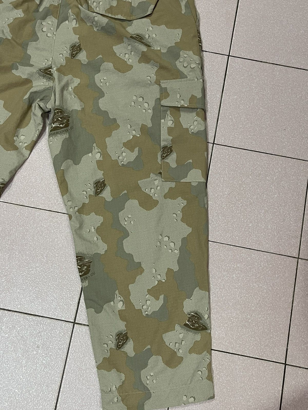 GU × Undercover GU x Undercover Camo Cargo Pants🔥🔥 Size US 36 / EU 52 - 12 Thumbnail