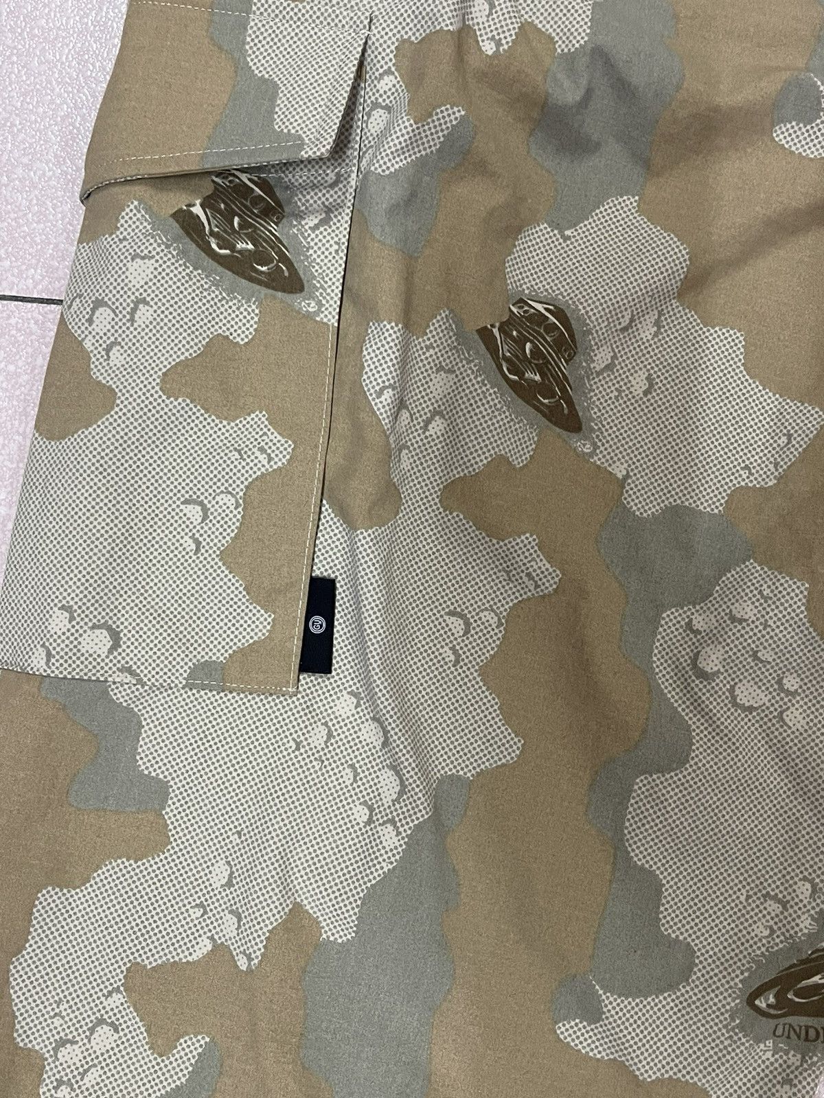GU × Undercover GU x Undercover Camo Cargo Pants🔥🔥 Size US 36 / EU 52 - 11 Thumbnail