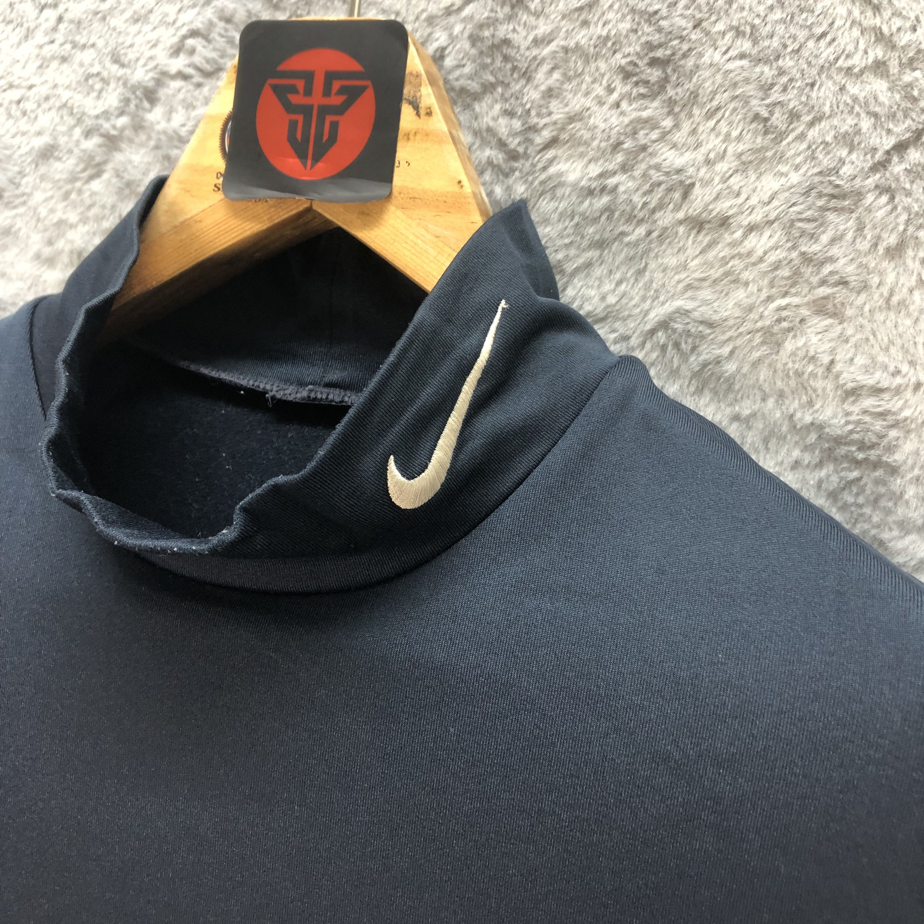 Nike Nike Neck Swoosh Long Sleeve Turtle Neck Shirt #1821-72 Size US L / EU 52-54 / 3 - 3 Thumbnail