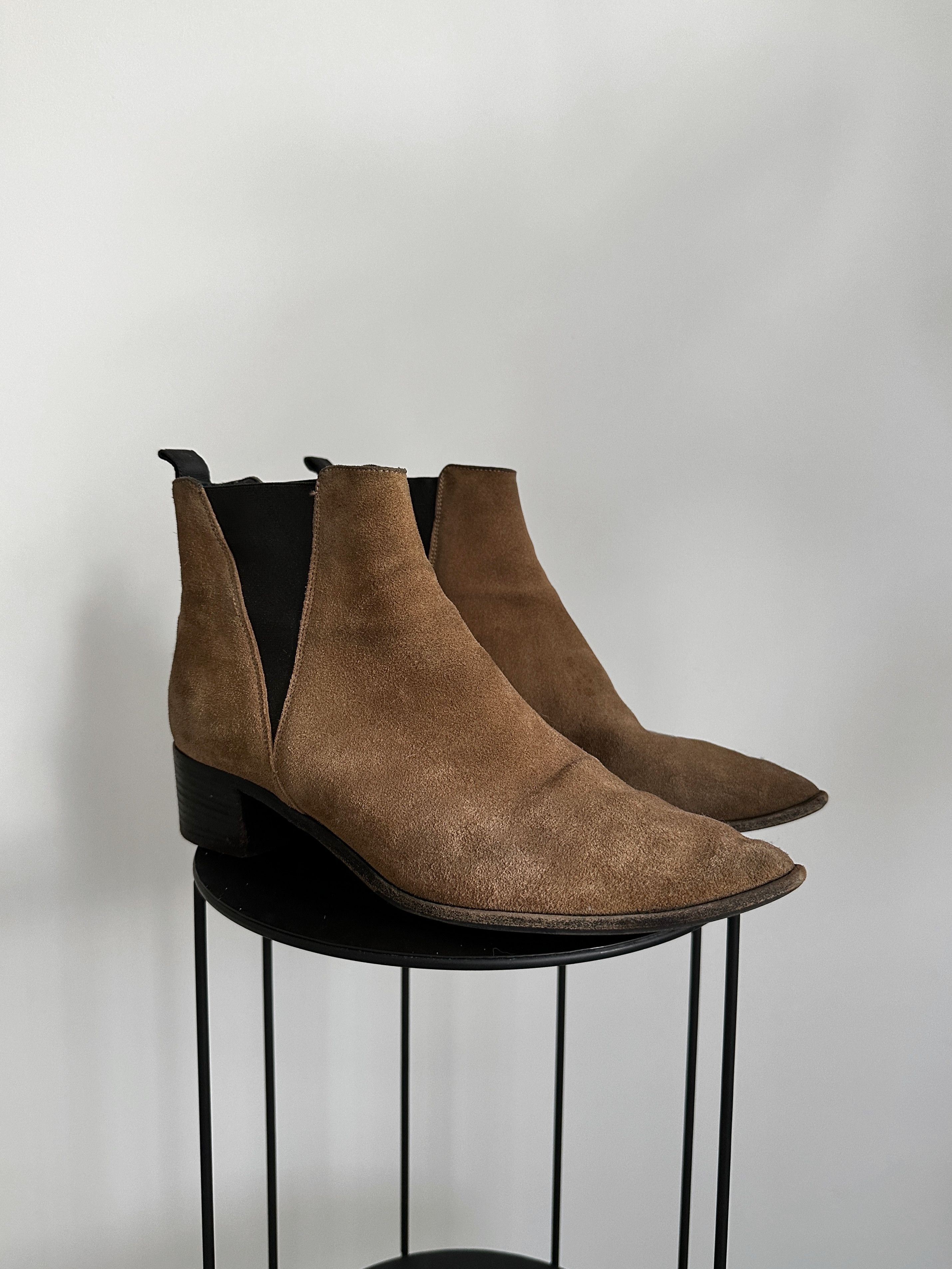 Acne Studios Acne Studios Suede Boots Size US 10 / IT 40 - 1 Thumbnail