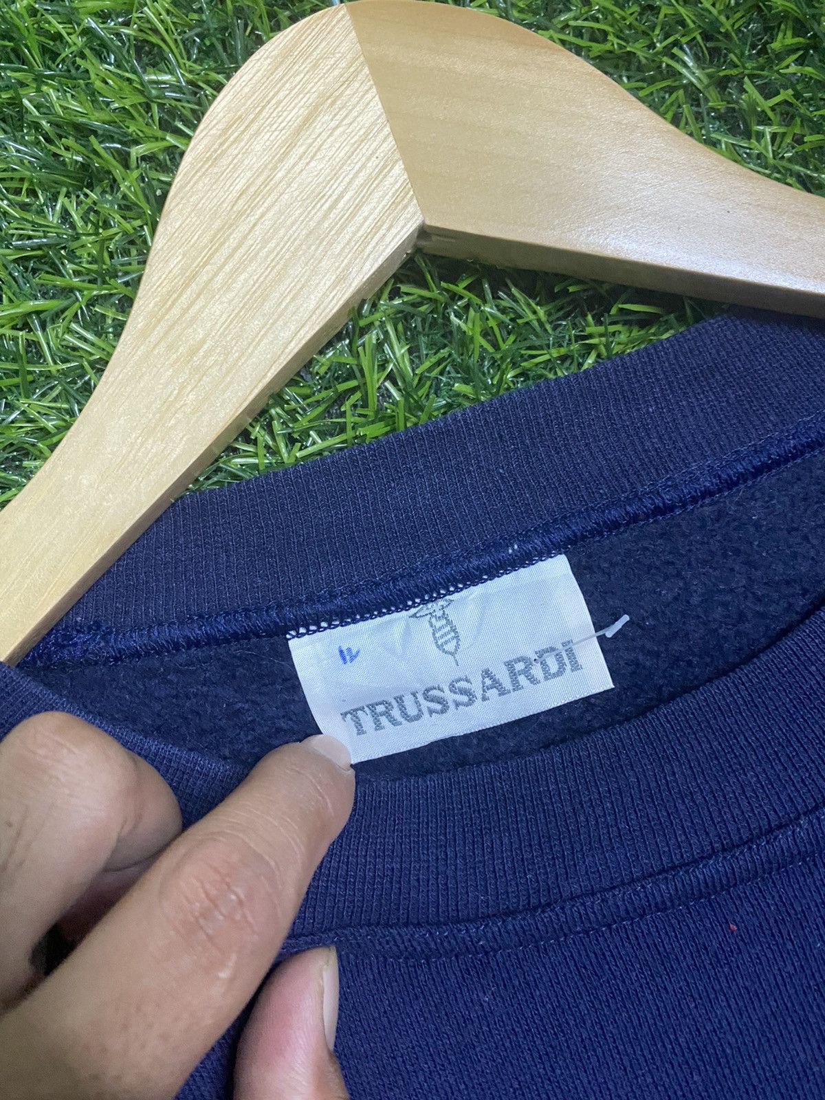 Trussardi × Vintage Vintage Trussardi Sweatshirt Size US L / EU 52-54 / 3 - 3 Thumbnail