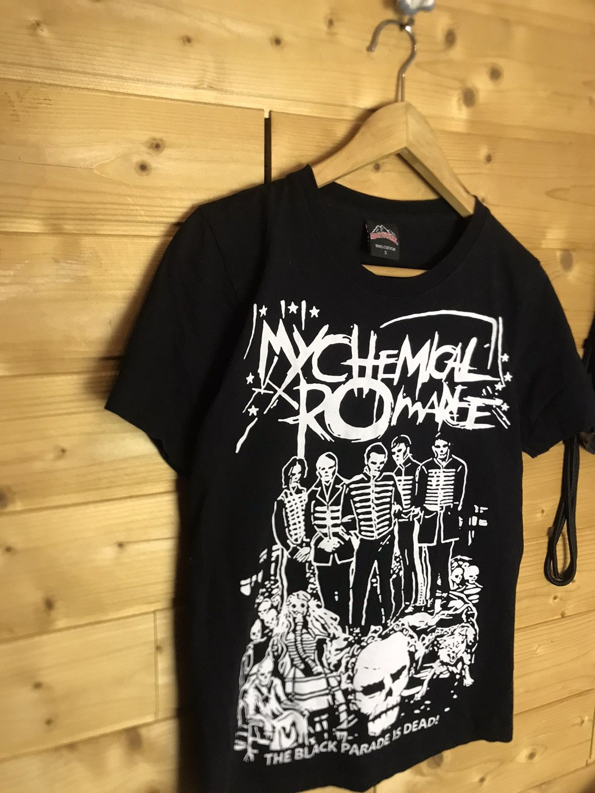 Band Tees Vintage My Chemical Romance black parade is dead t-shirt Size US S / EU 44-46 / 1 - 4 Thumbnail