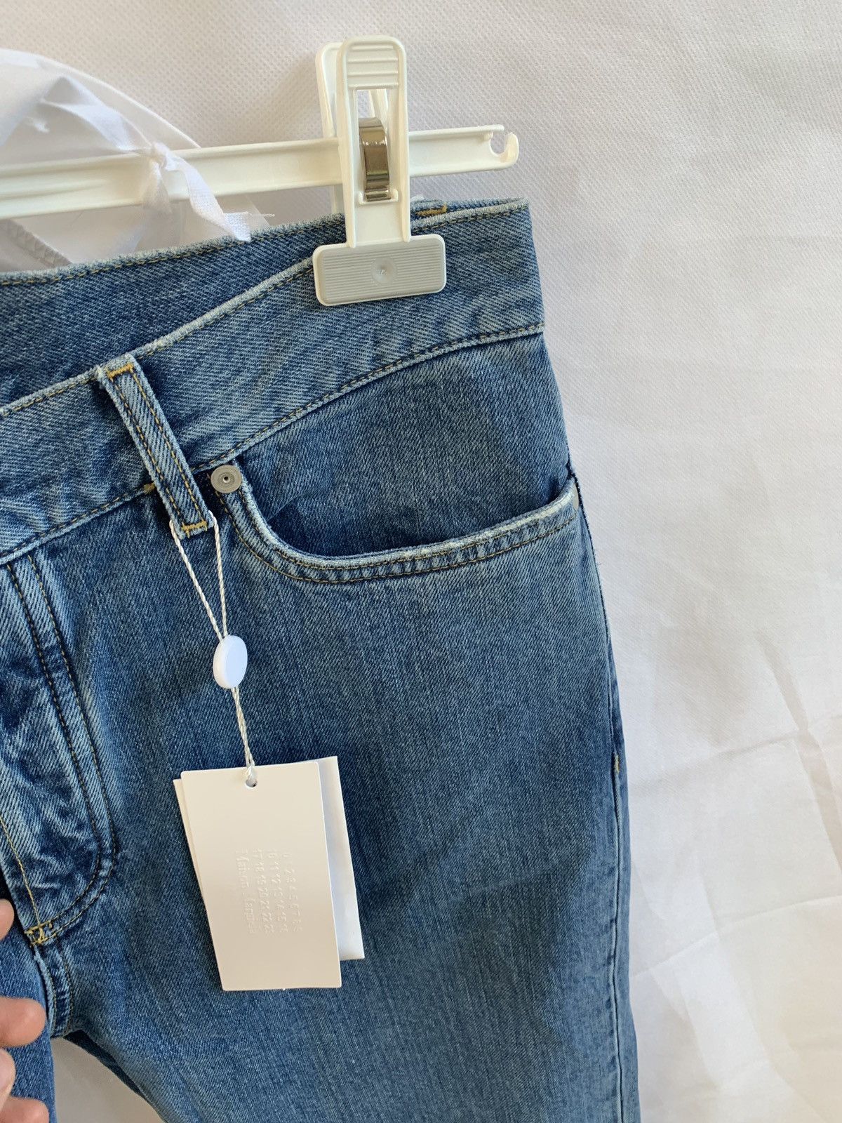 Maison Margiela Stereotype Regular Jean in Light Blue Size US 32 / EU 48 - 5 Thumbnail