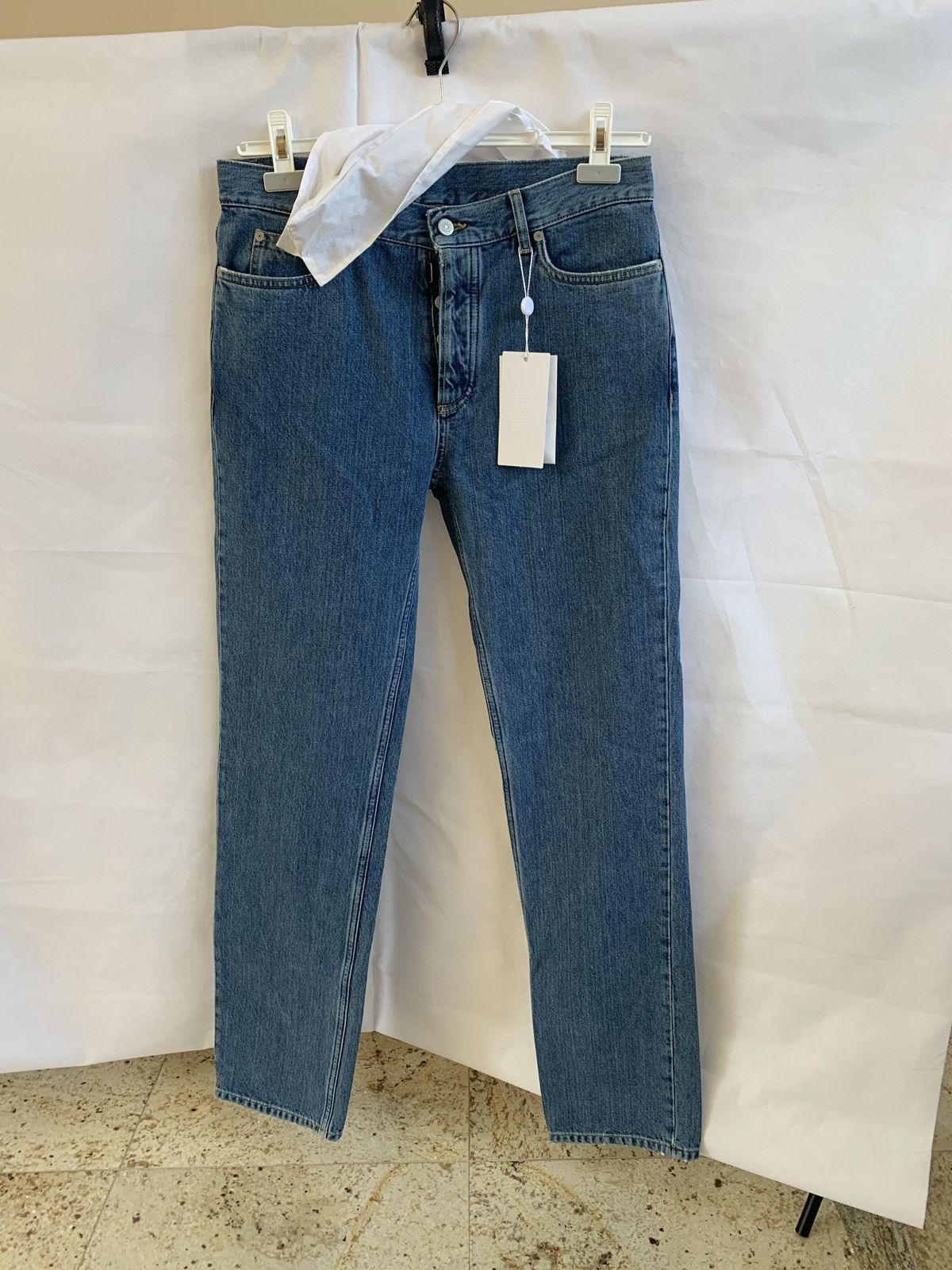 image of Maison Margiela Stereotype Regular Jean In Light Blue in Light Bleach, Men's (Size 32)