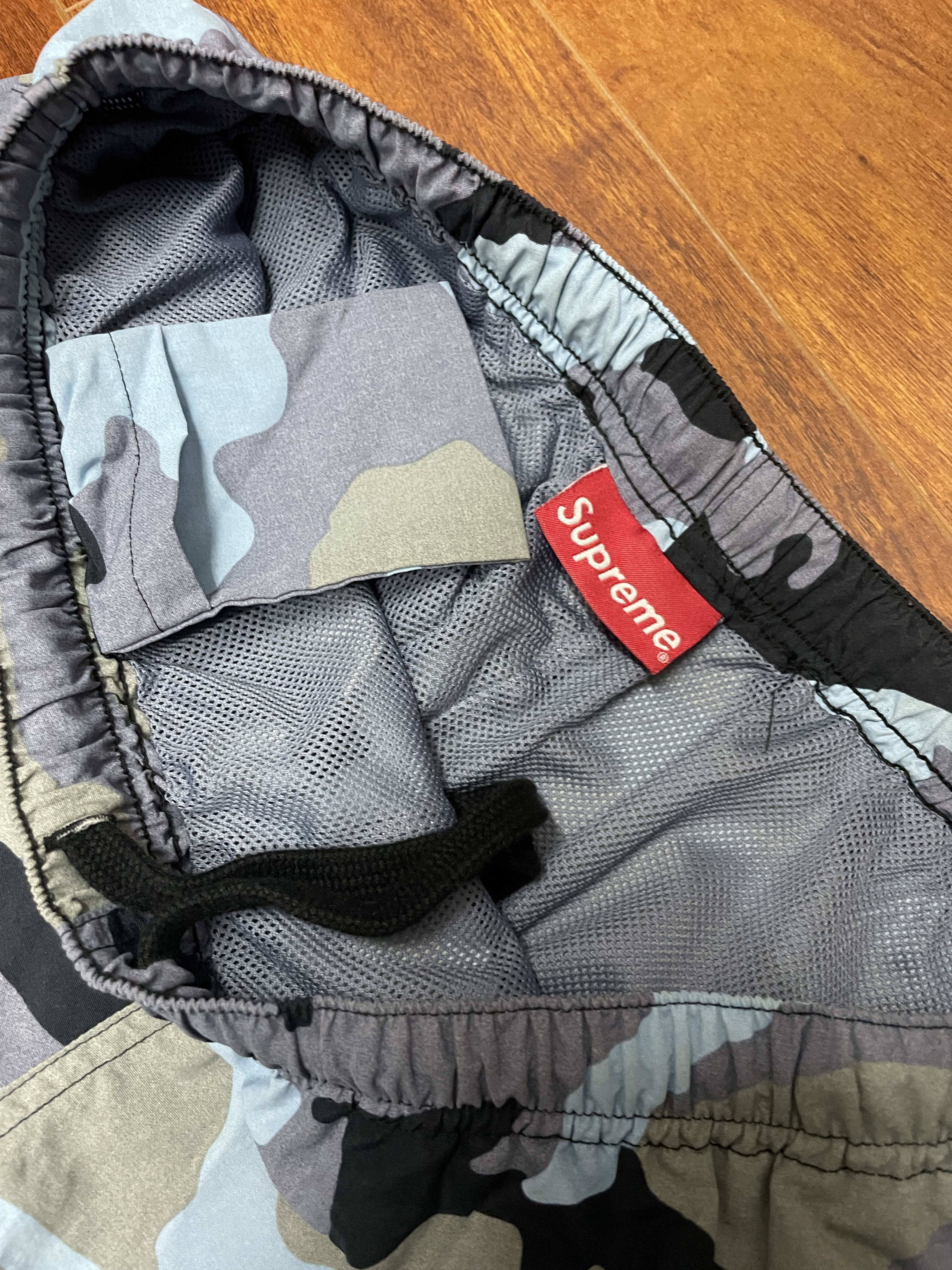 Supreme Supreme SS18 Blue Camo Track Pants Warm Up Small Size US 30 / EU 46 - 5 Thumbnail