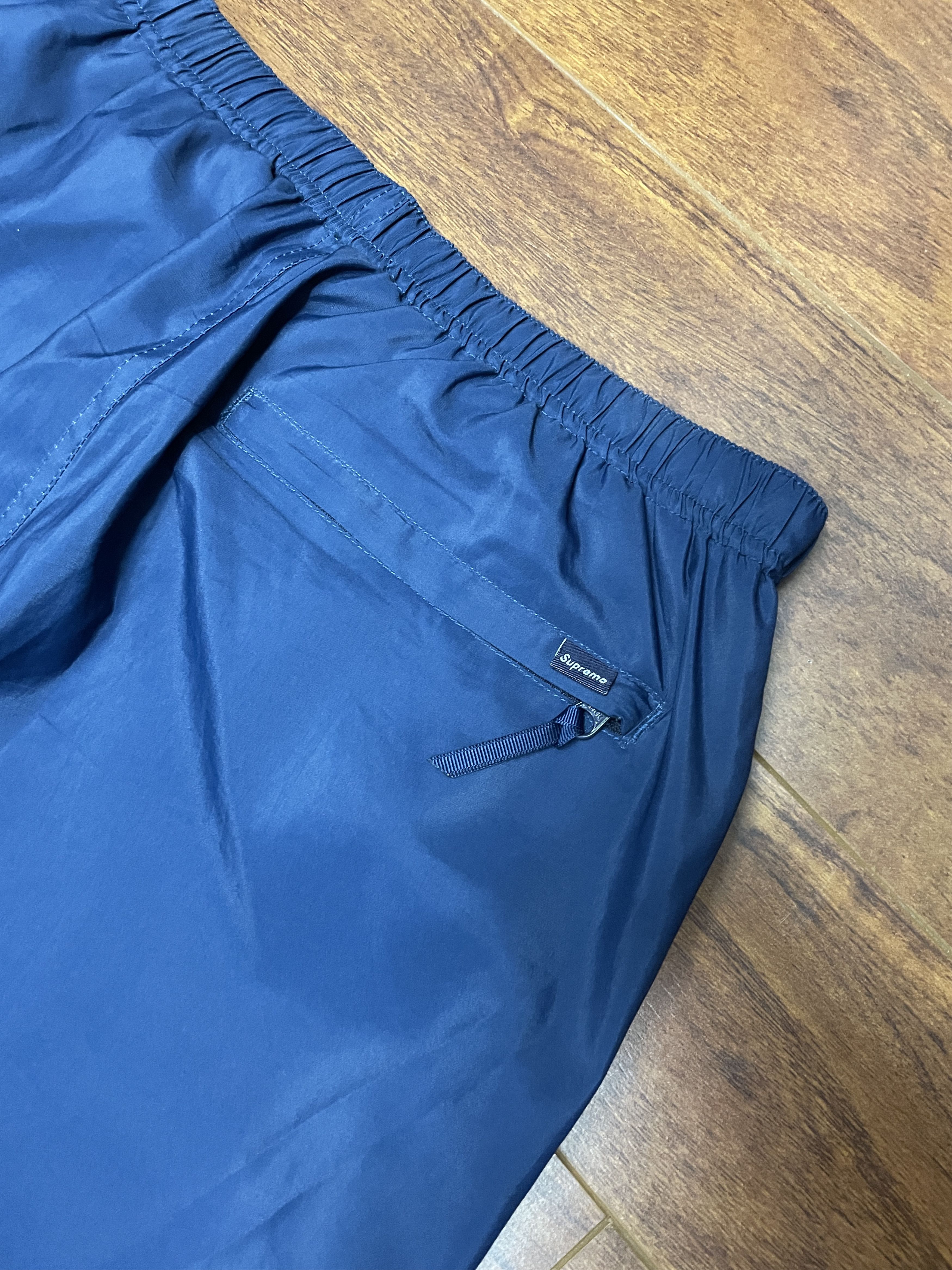 Supreme Supreme SS18 Gradient Track Pants Navy Blue Small Orange Size US 30 / EU 46 - 5 Thumbnail