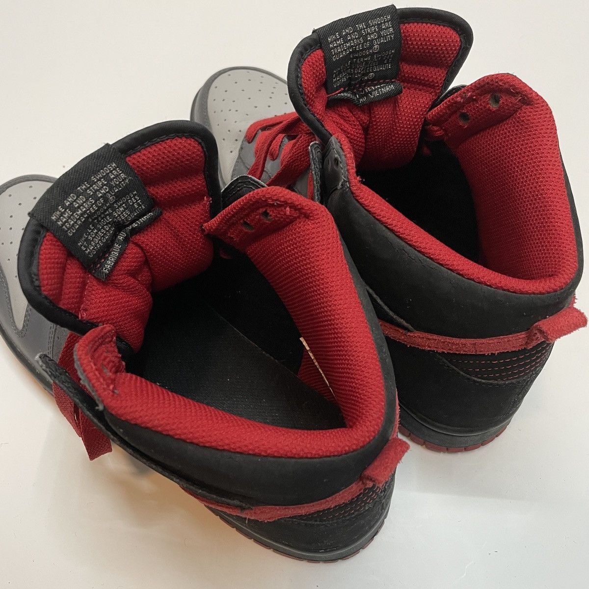 Nike Nike Dunk High Medium Grey / Varsity Red-Black 2008 Size 8.5 Size US 8.5 / EU 41-42 - 7 Thumbnail