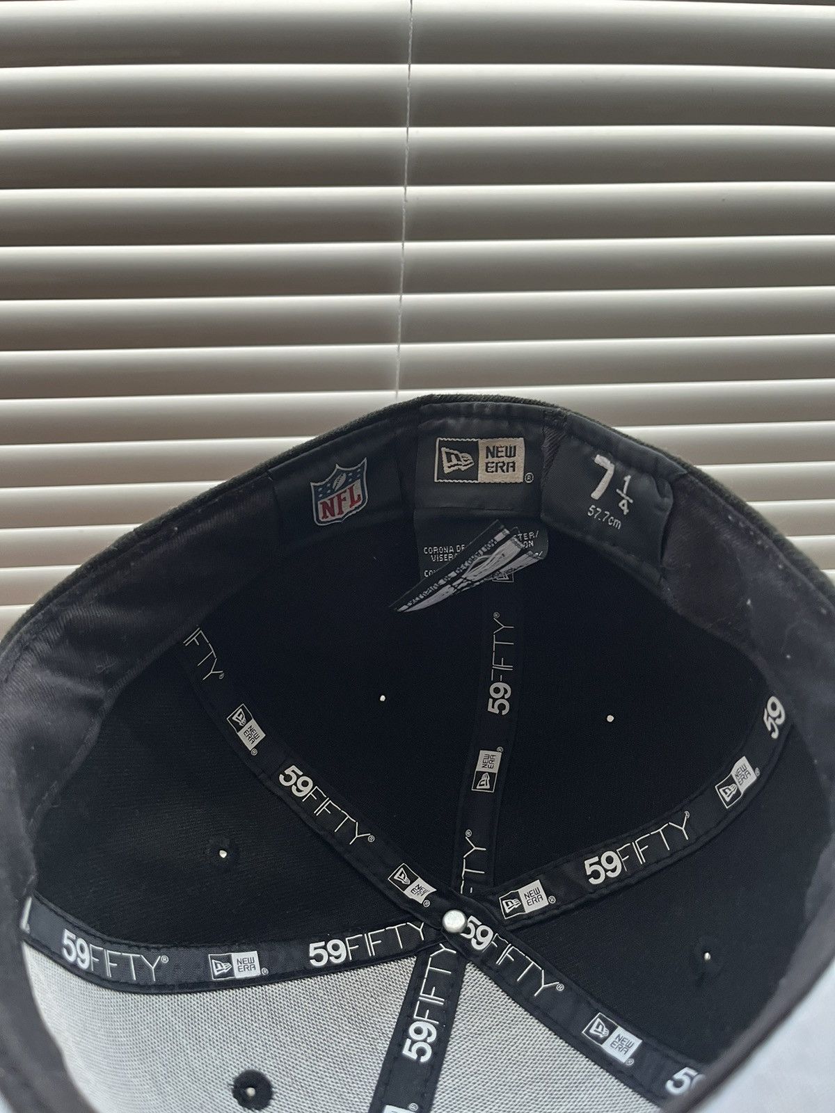 NFL Vintage Los Angeles Raiders Snapback Hat Size ONE SIZE - 8 Thumbnail