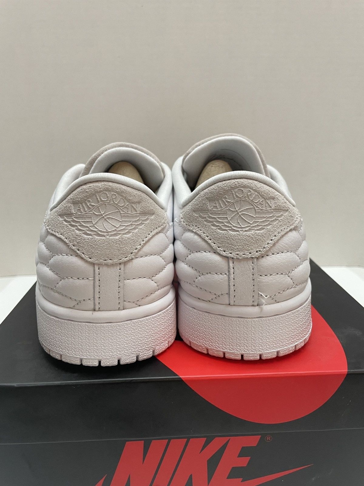 Jordan Brand × Nike Jordan 1 Centre Court Triple White DJ2756-100 Size US 9 / EU 42 - 5 Thumbnail