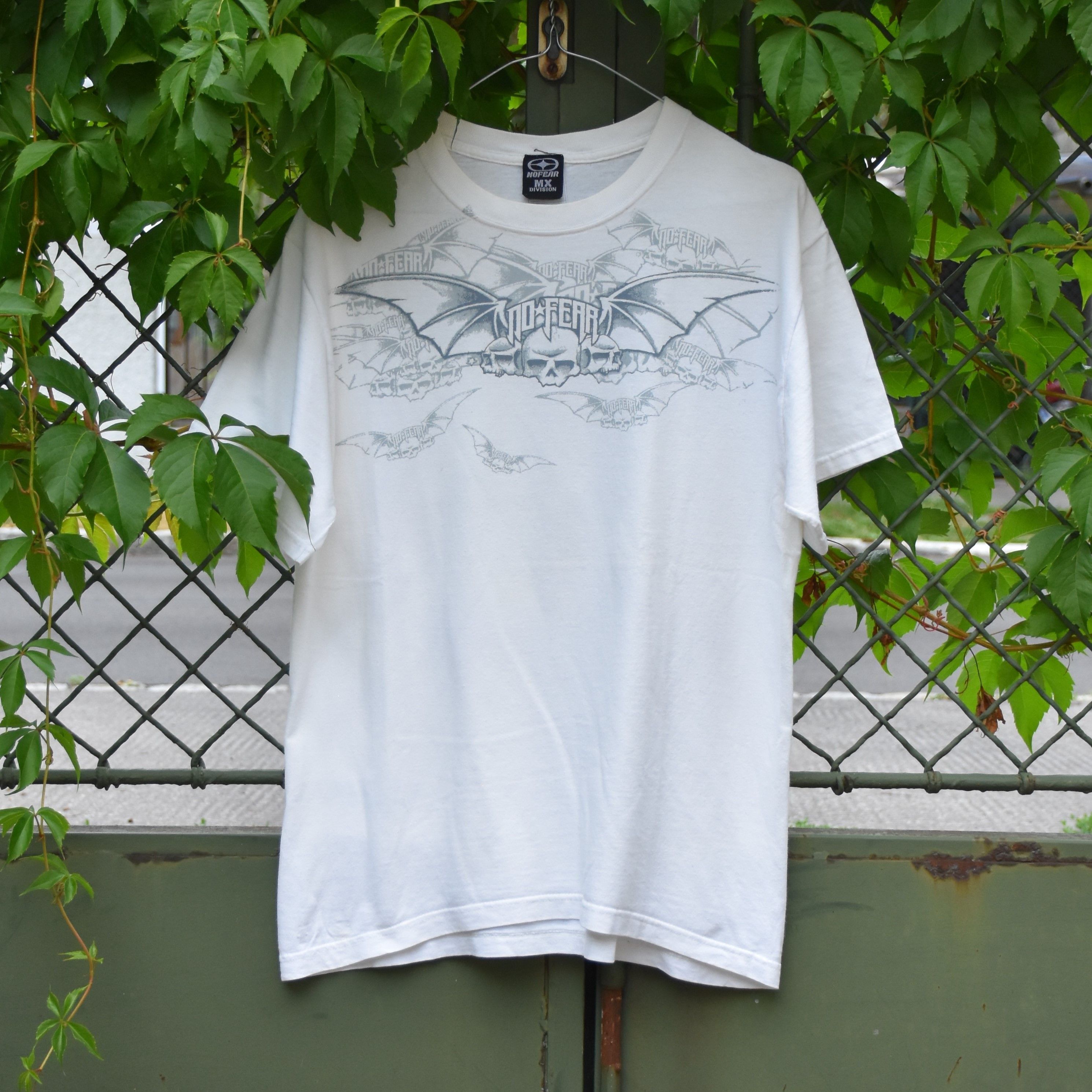 No Fear Vintage No Fear tshirt skull bat front print Size US M / EU 48-50 / 2 - 1 Thumbnail