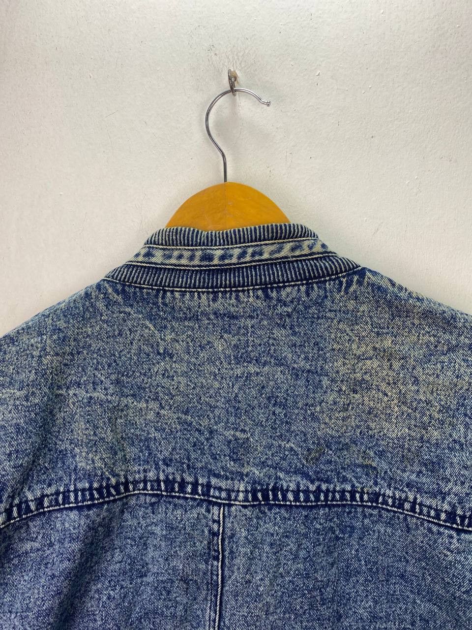 Japanese Brand vintage denim jacket very nice design missing tag Size US XL / EU 56 / 4 - 10 Thumbnail