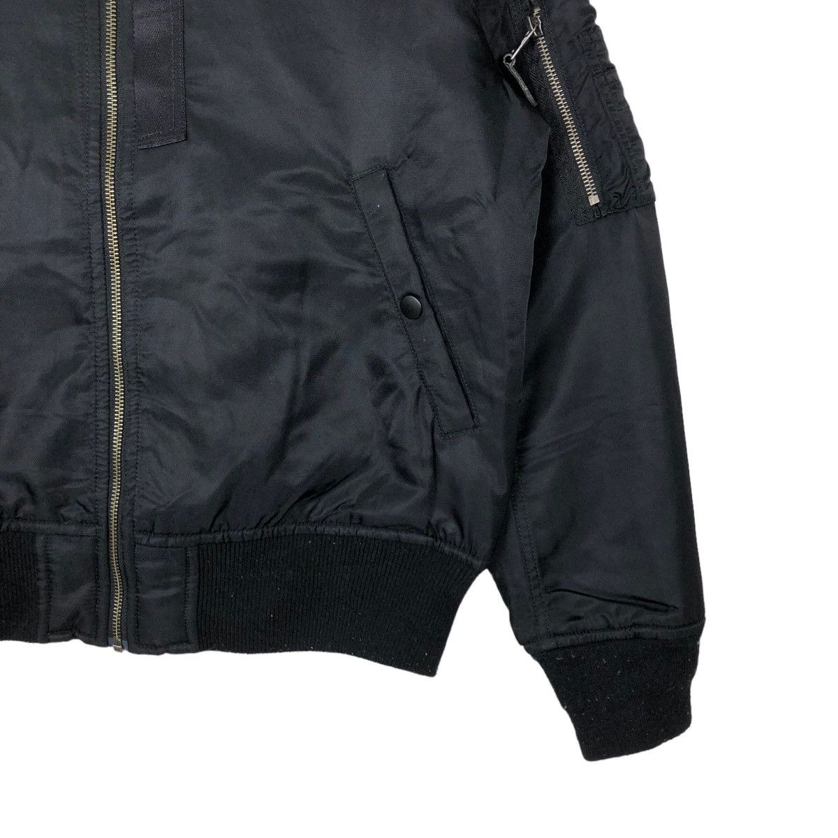 Japanese Brand VINTAGE VARSITY JACKET GU JAPAN RIOT RIOT DESIGN ISSEYMIYAKE Size US M / EU 48-50 / 2 - 4 Thumbnail