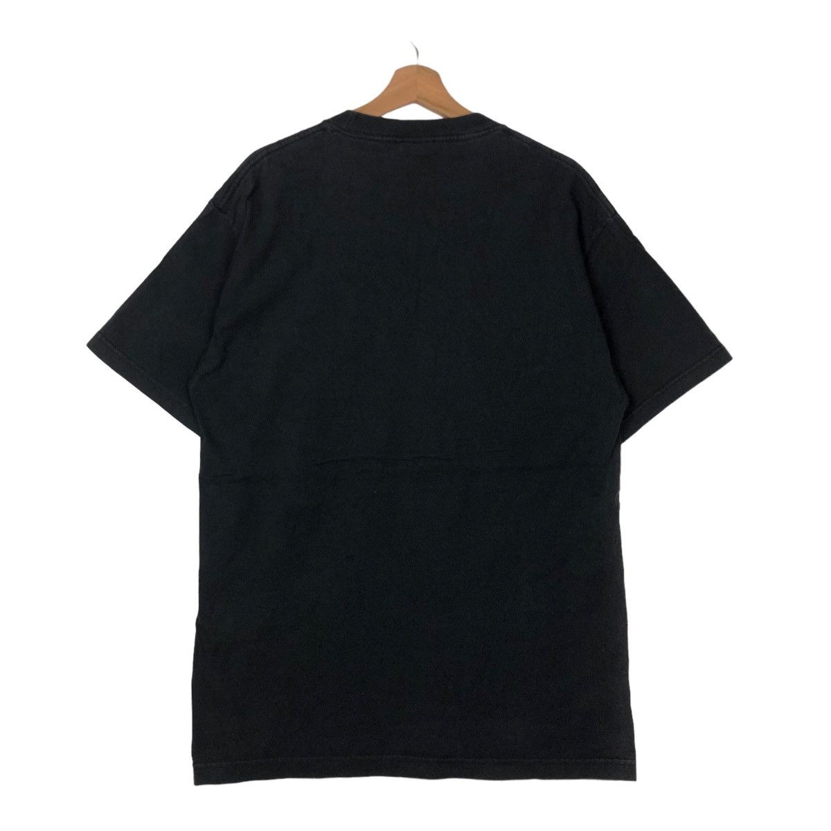 Japanese Brand RARE FAMOUS TEE BIG LOGO SPELL OUT STREETWEAR STYLE Y2K Size US L / EU 52-54 / 3 - 7 Thumbnail