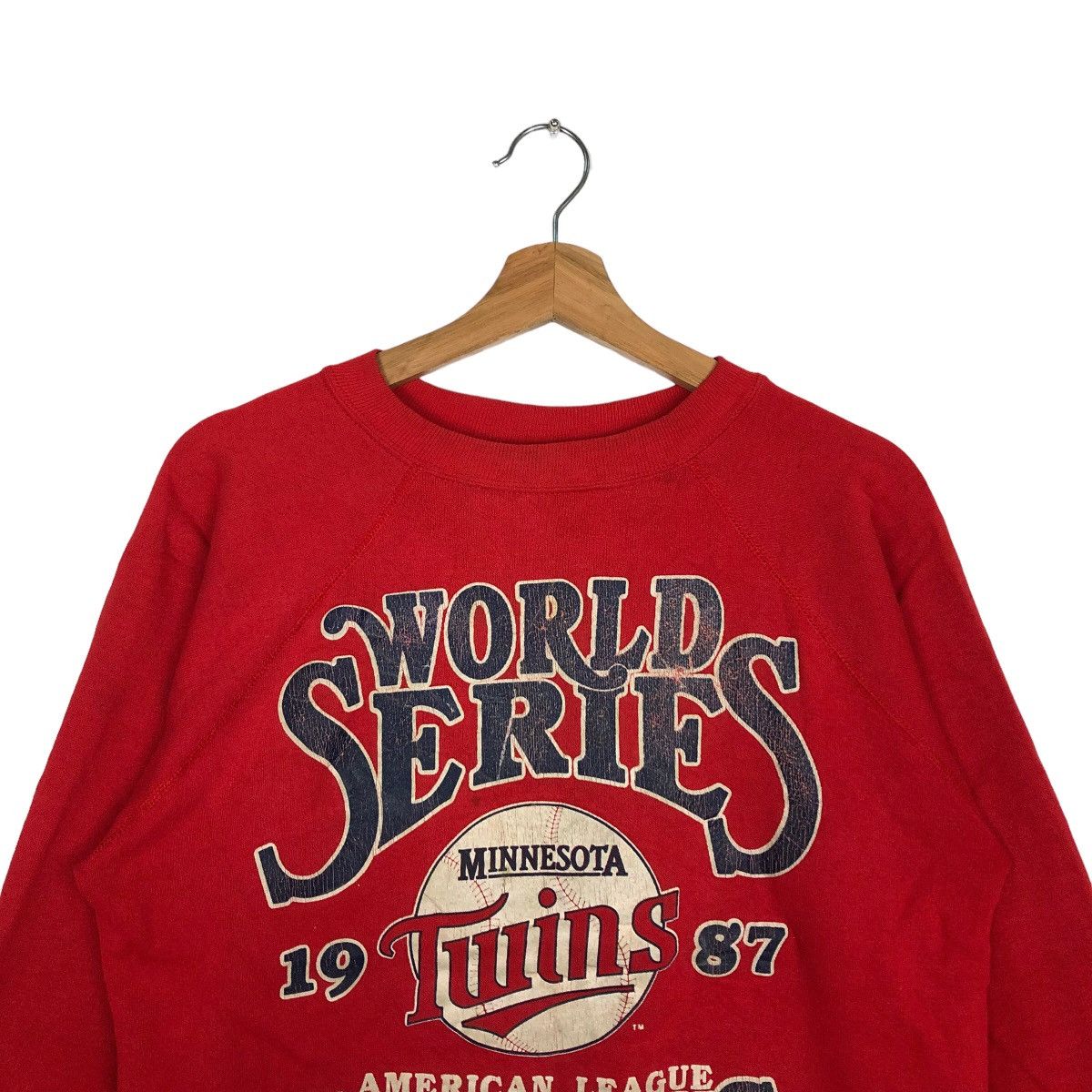 Japanese Brand VINTAGE 1987 WORLD SERIES MINNESOTA SWEATSHIRT BIG LOGO Size US M / EU 48-50 / 2 - 2 Thumbnail