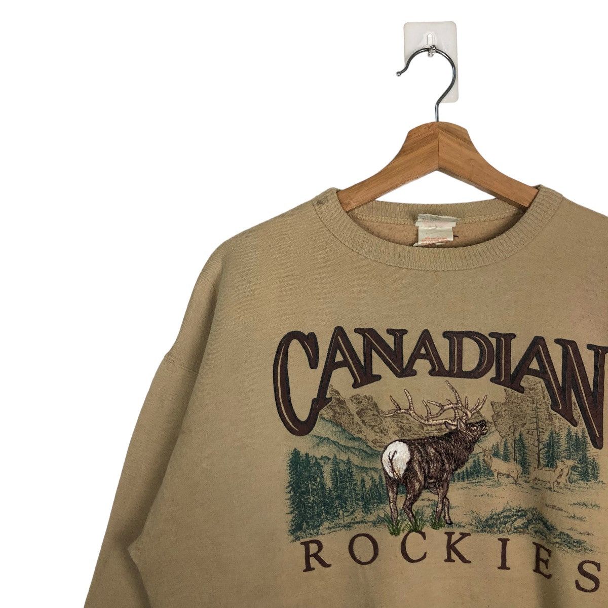 Japanese Brand VINTAGE CANADIAN ROCKIES HABITAT BIG LOGO DEER Size US M / EU 48-50 / 2 - 6 Thumbnail