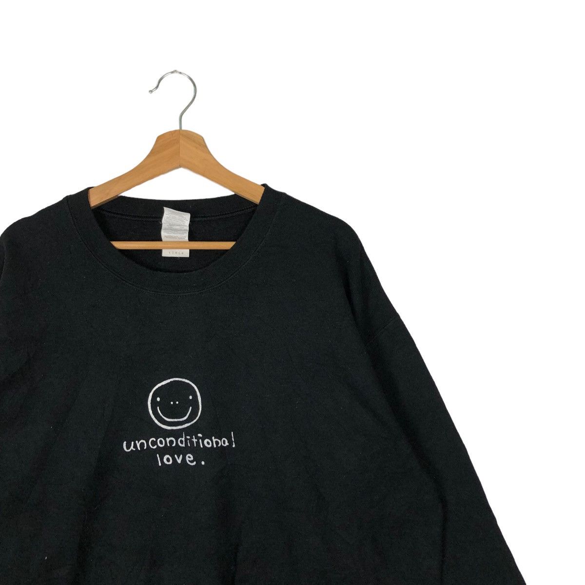 Japanese Brand VINTAGE SWEATSHIRT CREWNECK UNCONDITIONAL LOVE BIG LOGO Size US L / EU 52-54 / 3 - 5 Thumbnail