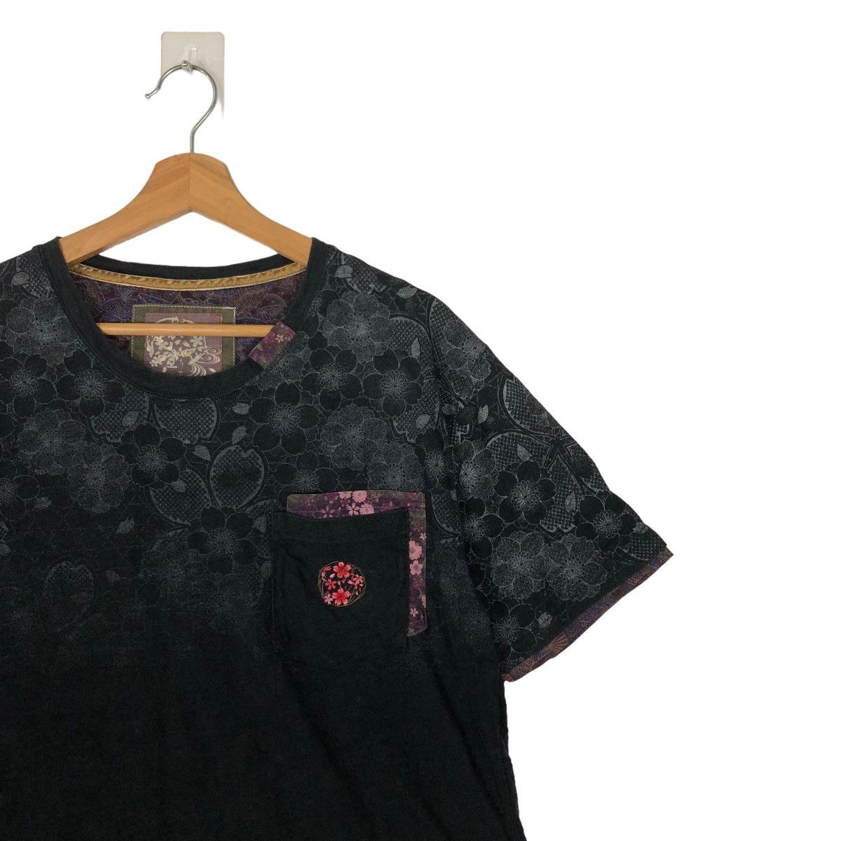 Japanese Brand VINTAGE TEE SHORT SLEEVE SUKAJAN OVERPRINT Size US L / EU 52-54 / 3 - 5 Thumbnail