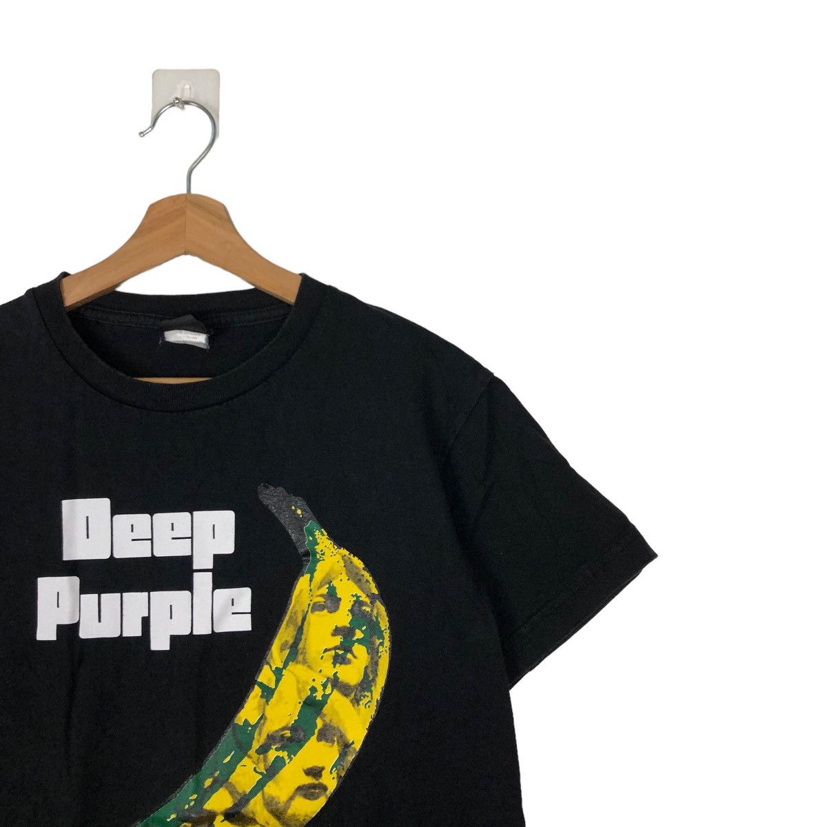 Band Tees VINTAGE BAND TEES DEEP PURPLE BIG LOGOT SHIRT Size US M / EU 48-50 / 2 - 5 Thumbnail