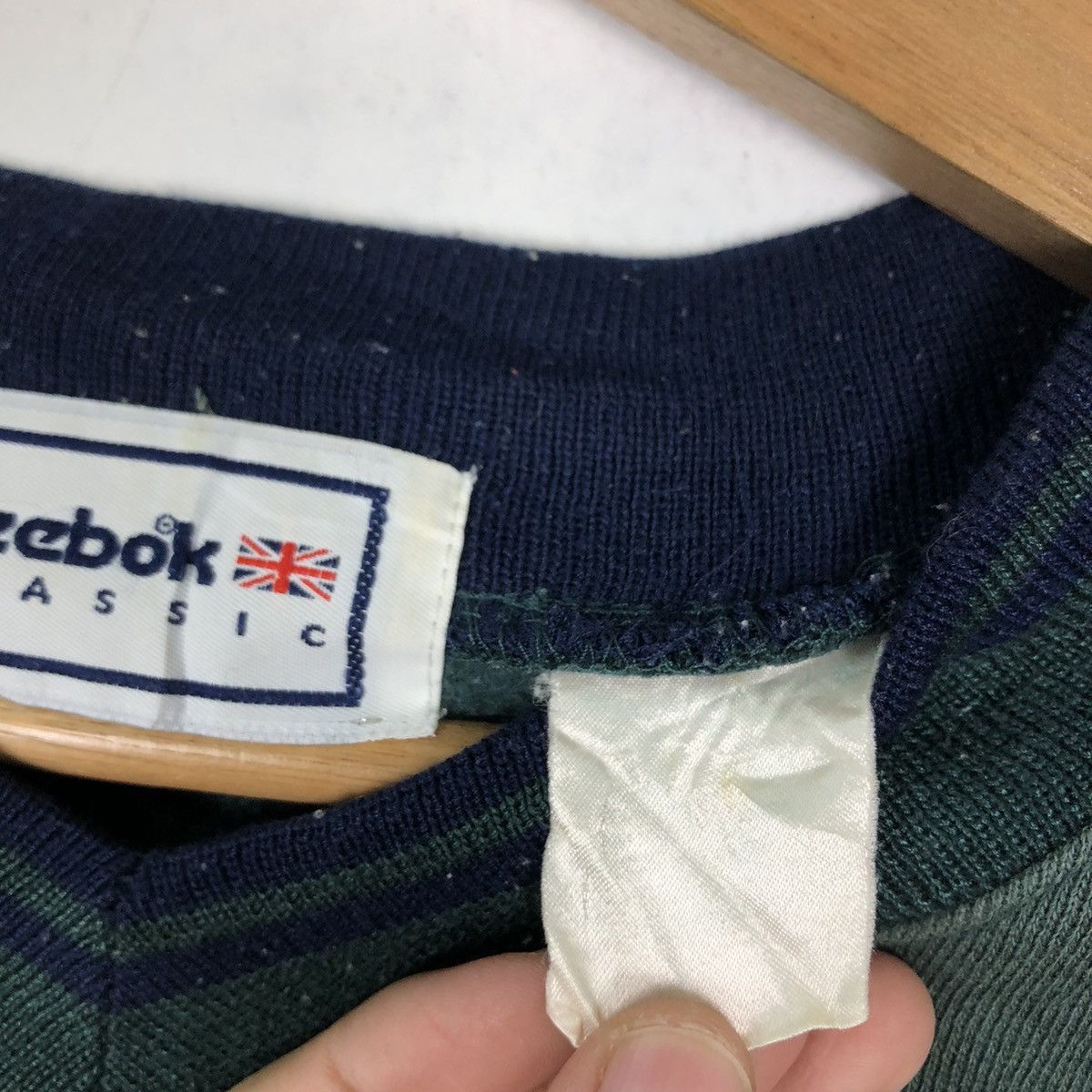 Japanese Brand VINTAGE REEBOK CLASSIC SWEATSHIRT BIG LOGO STREETWEAR Size US M / EU 48-50 / 2 - 10 Thumbnail