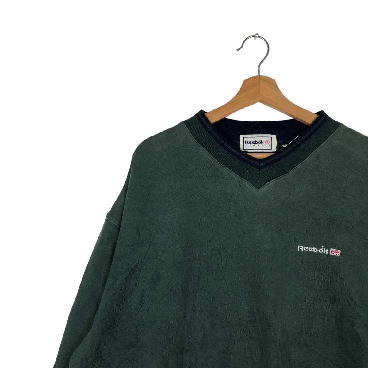 Japanese Brand VINTAGE REEBOK CLASSIC SWEATSHIRT BIG LOGO STREETWEAR Size US M / EU 48-50 / 2 - 6 Thumbnail