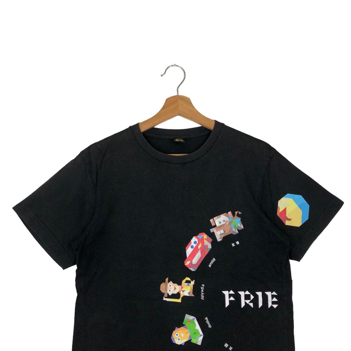 Japanese Brand VINTAGE DISNEY PIXER TEE BIG LOGO Size US S / EU 44-46 / 1 - 2 Thumbnail